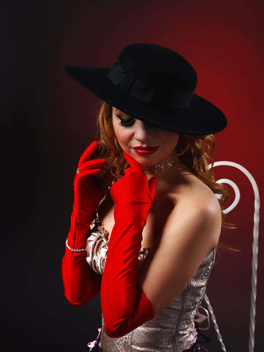 elegant cabaret performer, red and black, black hat, SD Phone Wallpaper