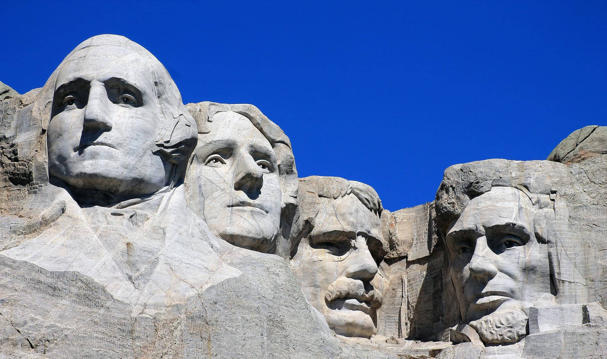 Mount Rushmore, four U.S. presidents, vivid blue sky, Full HD Desktop Wallpaper