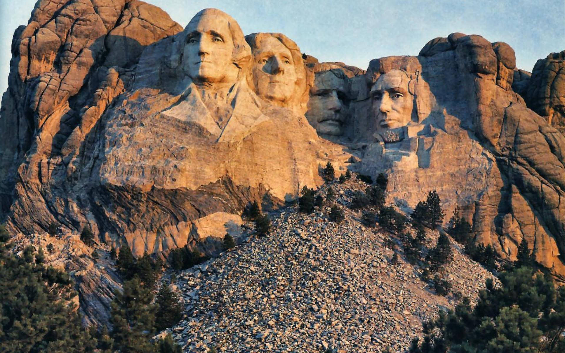 Mount Rushmore, golden hour, sunset light, Full HD Desktop Wallpaper