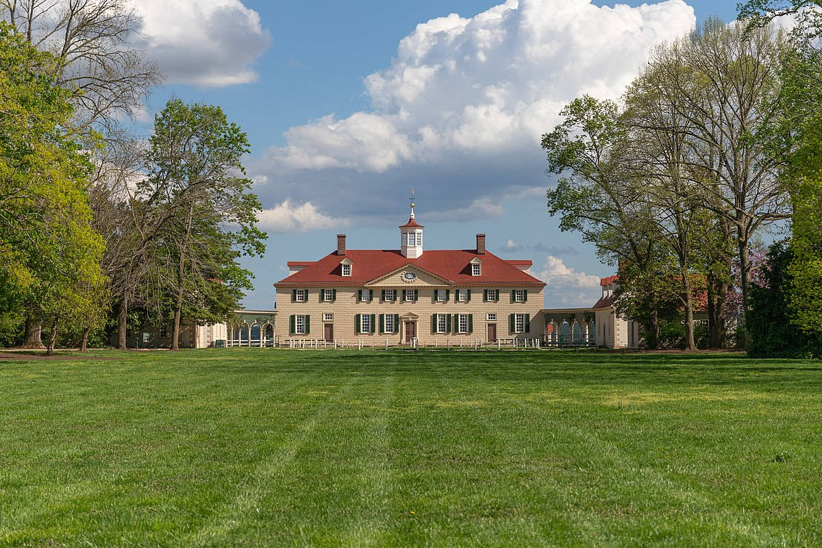 Mount Vernon, colonial-style mansion, red roof, SD Desktop Wallpaper