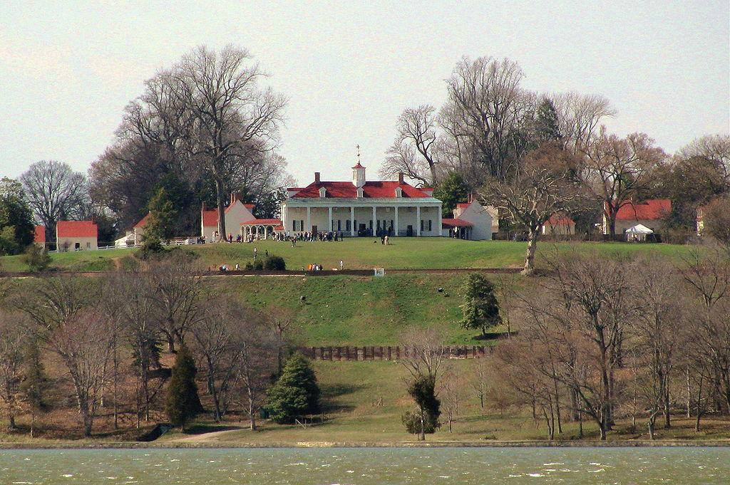 Mount Vernon, white mansion, red roof, SD Desktop Wallpaper