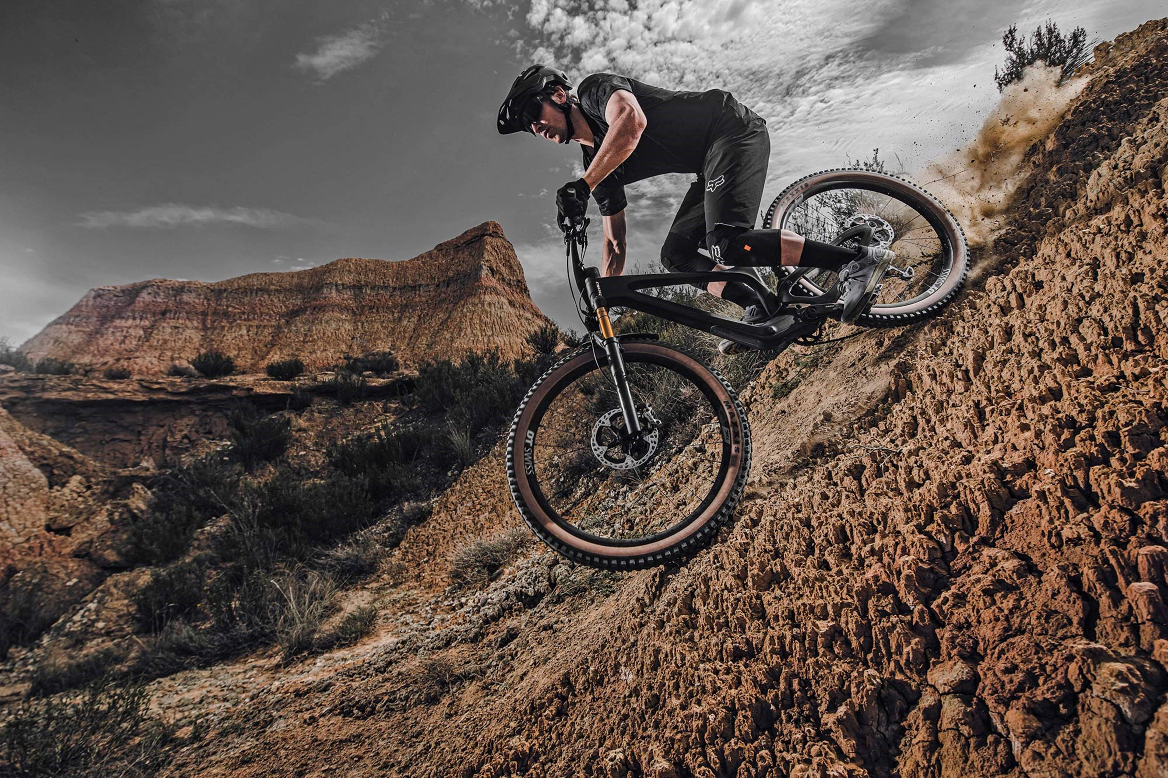 4K, mountain biker, black gear, 4K Desktop Wallpaper