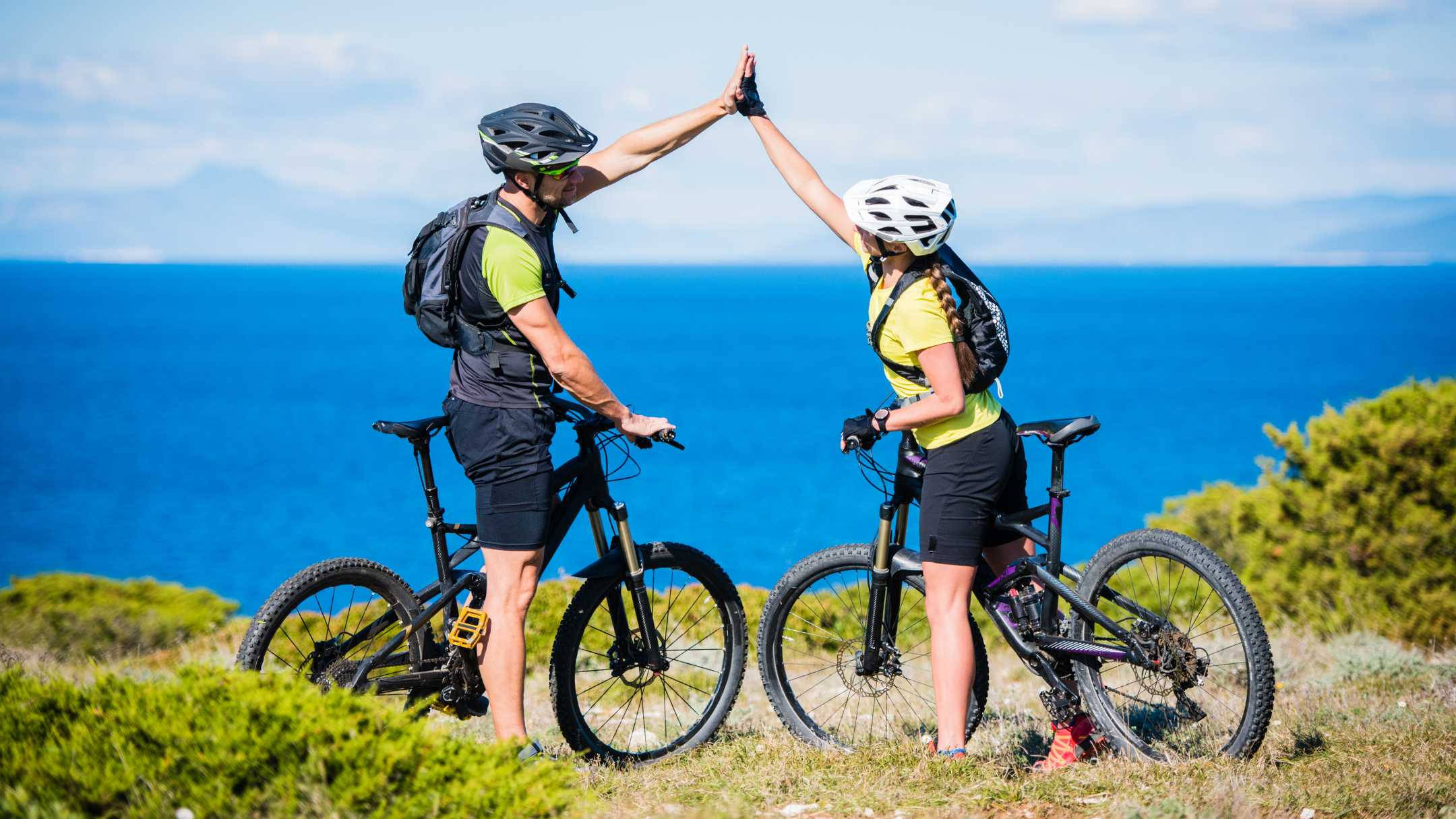 couple, mountain biking, mountain lake, Full HD Desktop Wallpaper