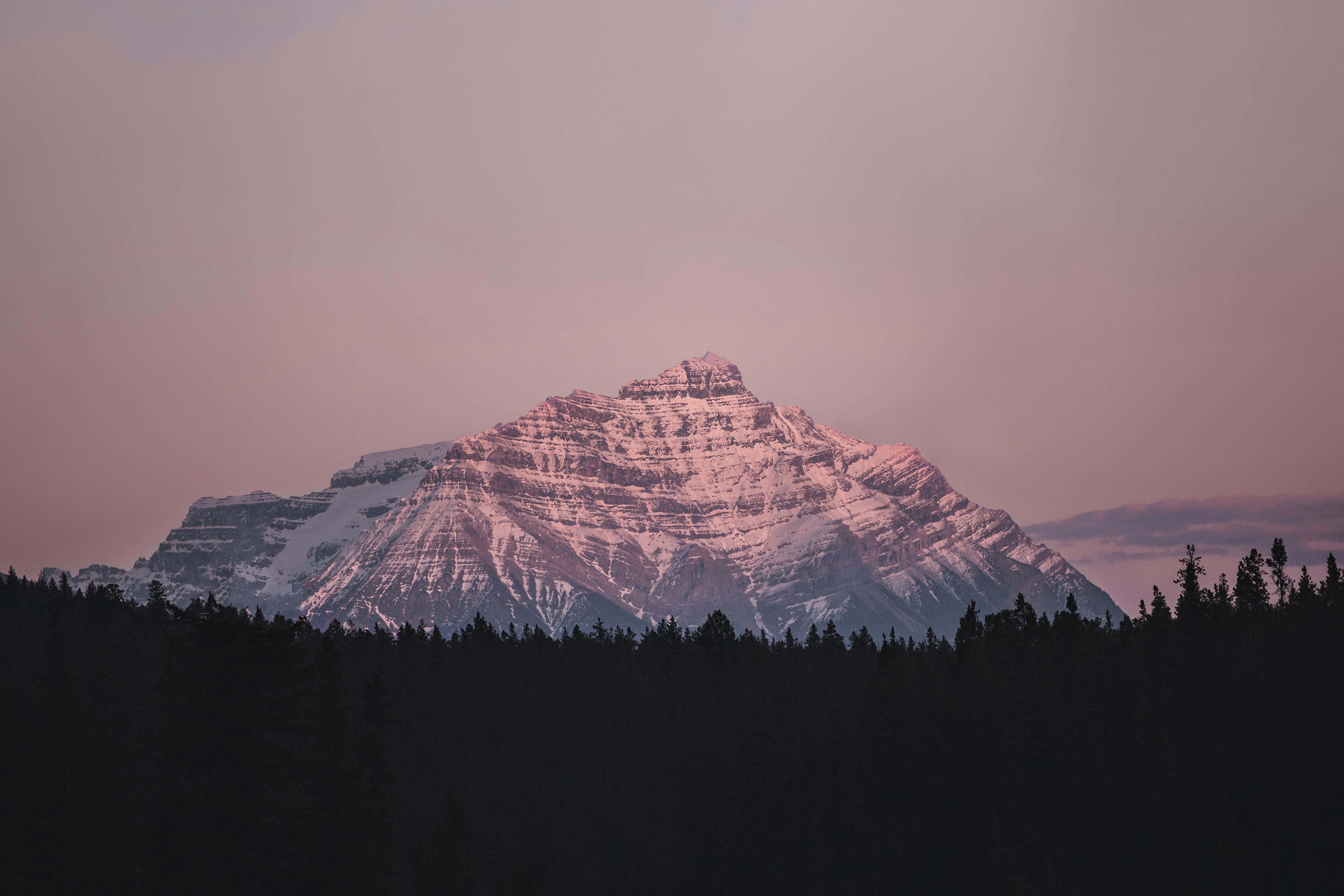 mountain peak, dusk, snowcapped, 4K Desktop Wallpaper