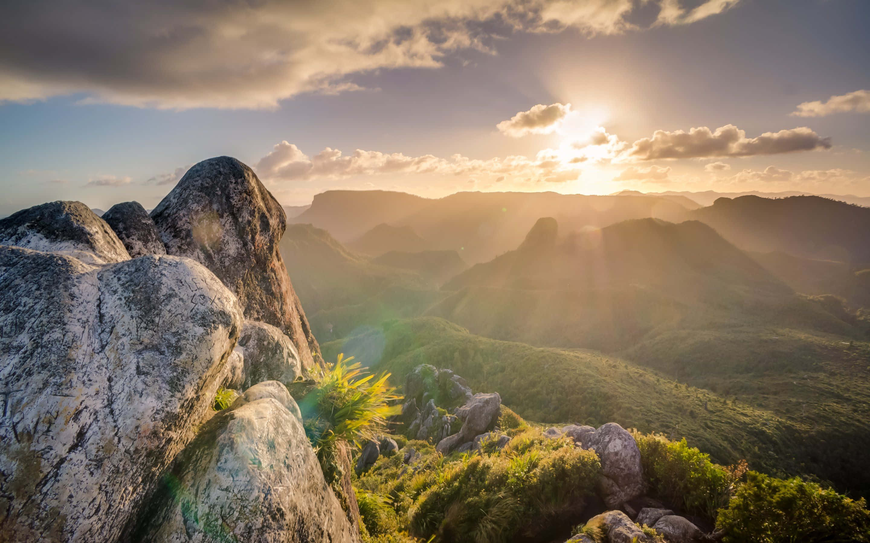 sunlight, clouds, rugged mountain peaks, 2K Desktop Wallpaper
