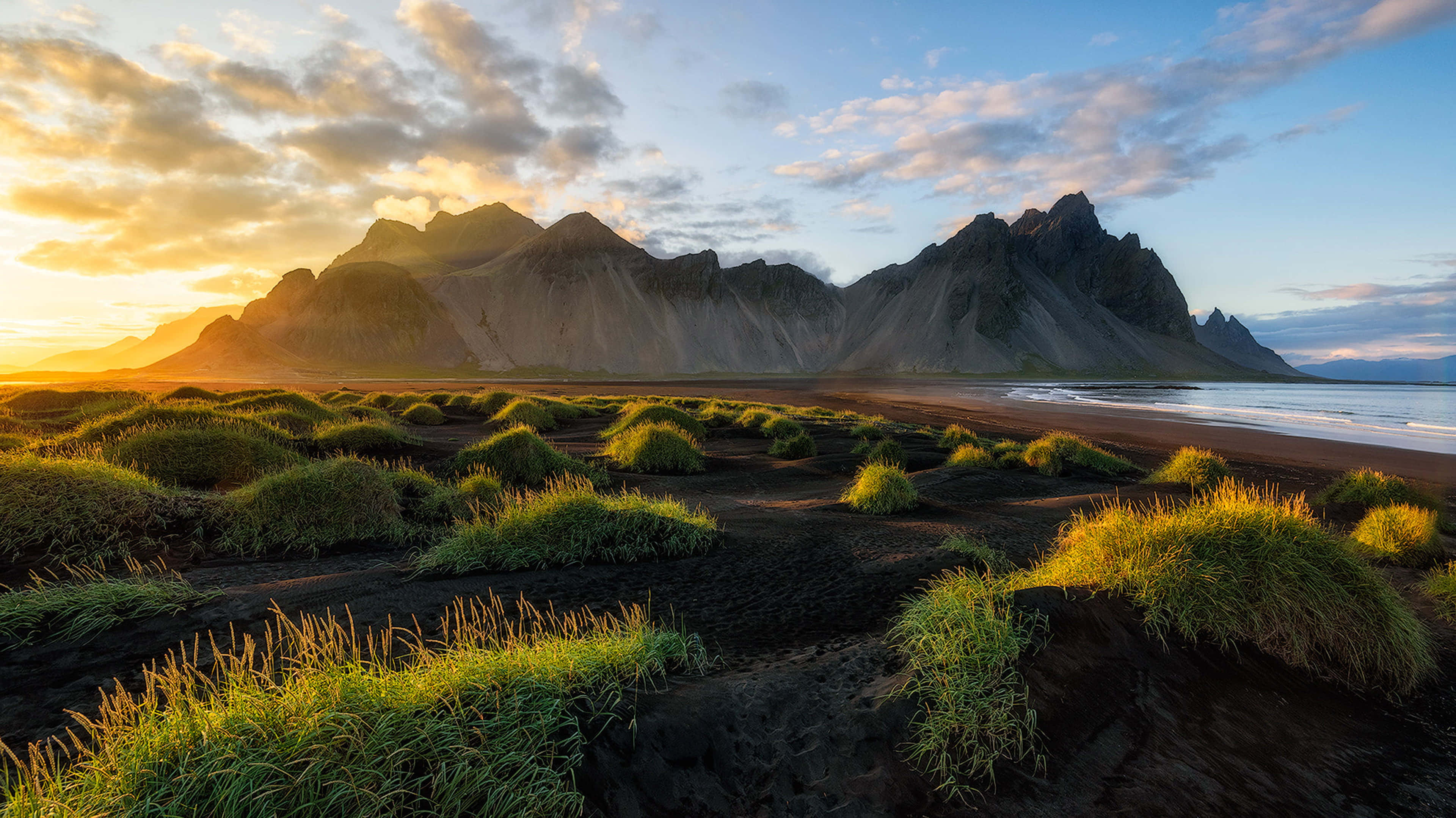 Mountain Sunset, Golden sunset, jagged mountains, 4K Desktop Wallpaper