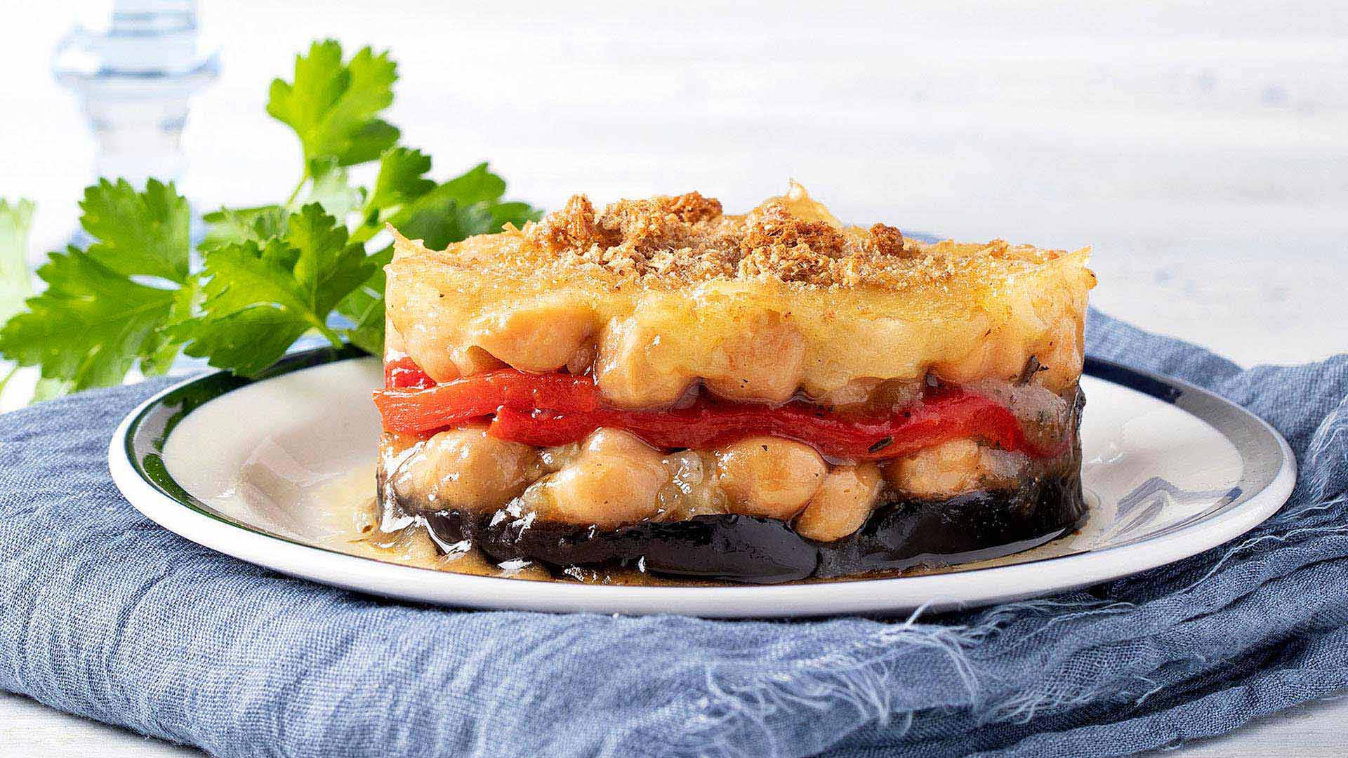 baked casserole of moussaka, moussaka, eggplant, Full HD Desktop Wallpaper