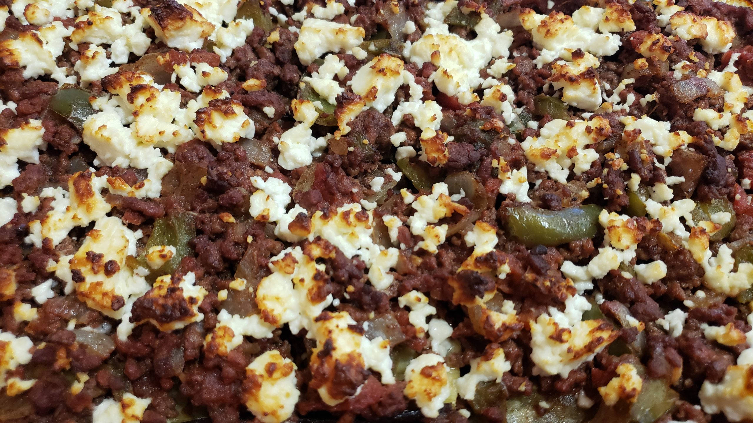 moussaka, browned ground meat, green peppers, 2K Desktop Wallpaper
