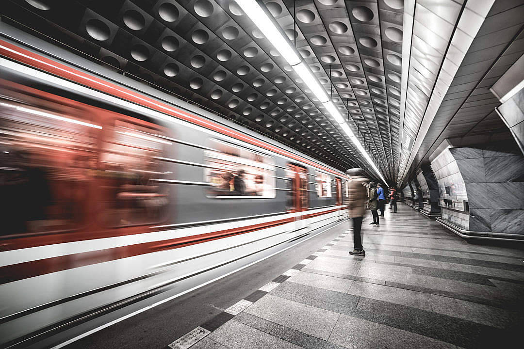 Moving Desktop, red subway train, sleek modern station, SD Desktop Wallpaper