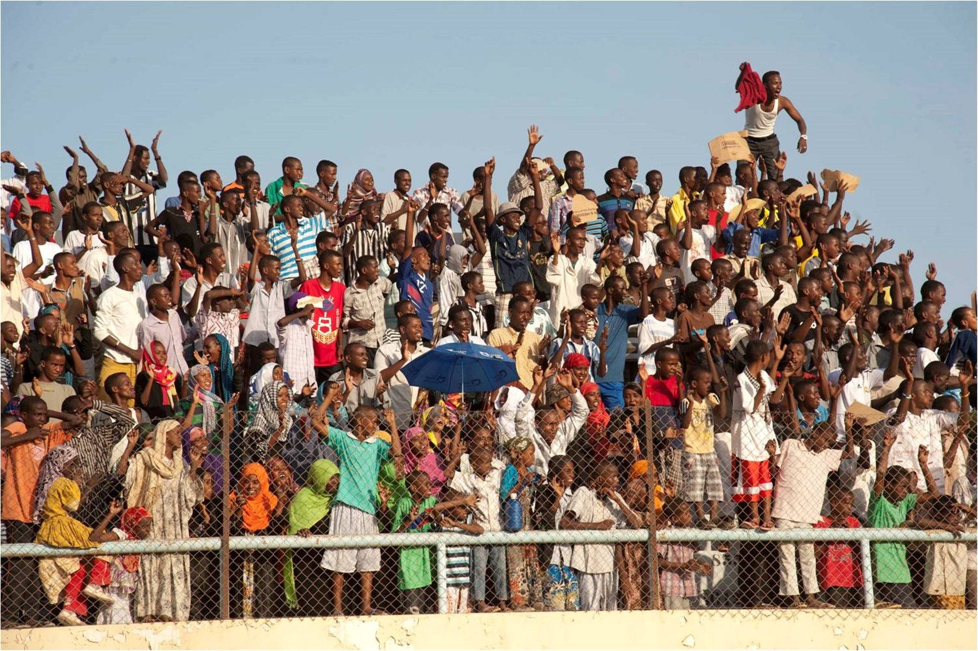 Mozambique, crowd of people, chain-link fence, Full HD Desktop Wallpaper