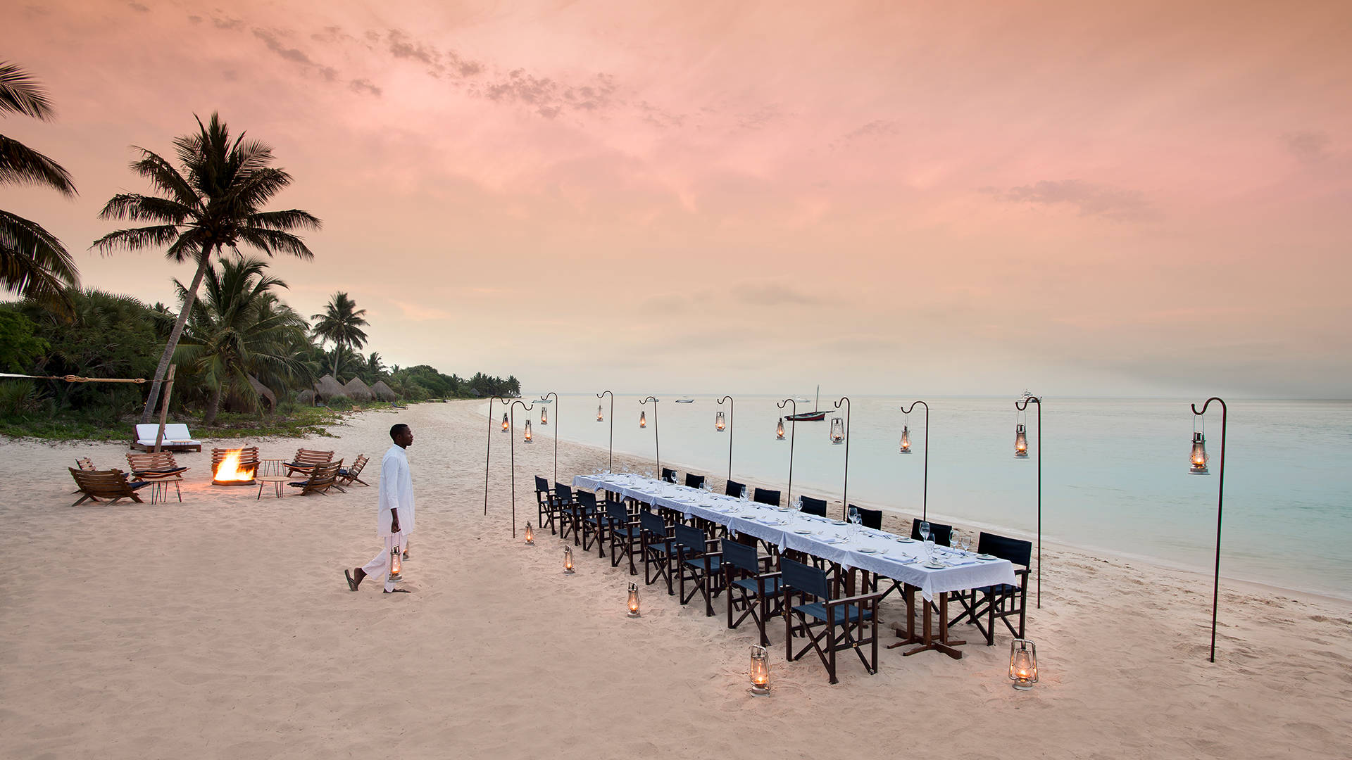 Mozambique, beachside dining table, intimate sunset meal, Full HD Desktop Wallpaper