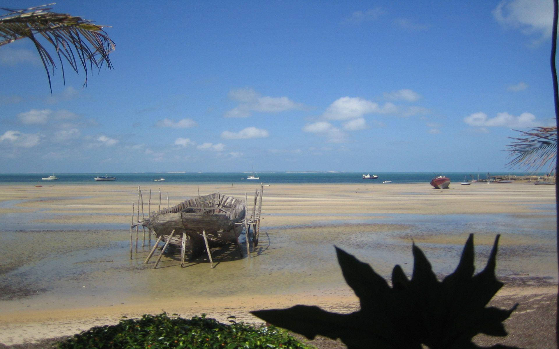 Mozambique, low tide, wooden boat, Full HD Desktop Wallpaper