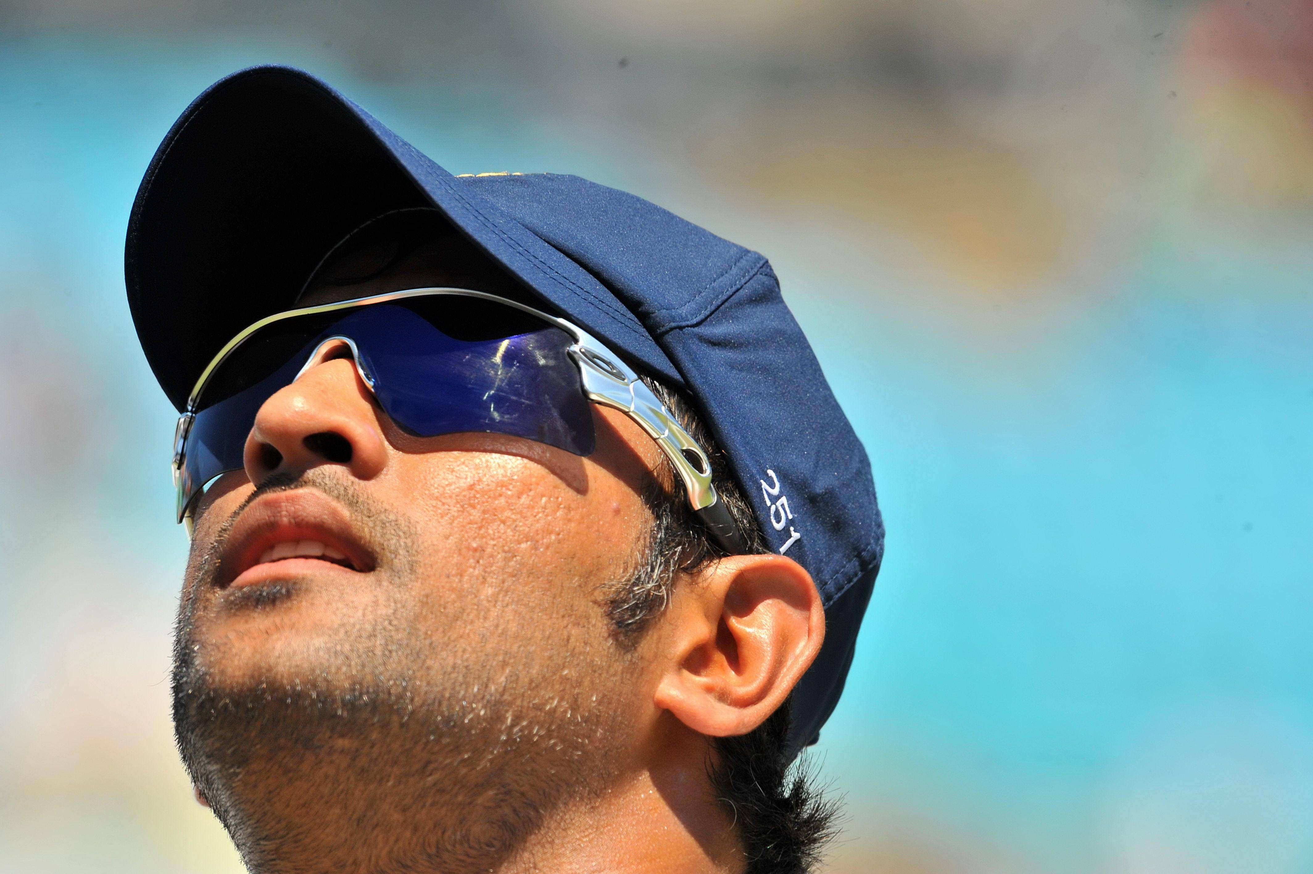 Ms Dhoni, dark blue sunglasses, blue cap, 4K Desktop Wallpaper