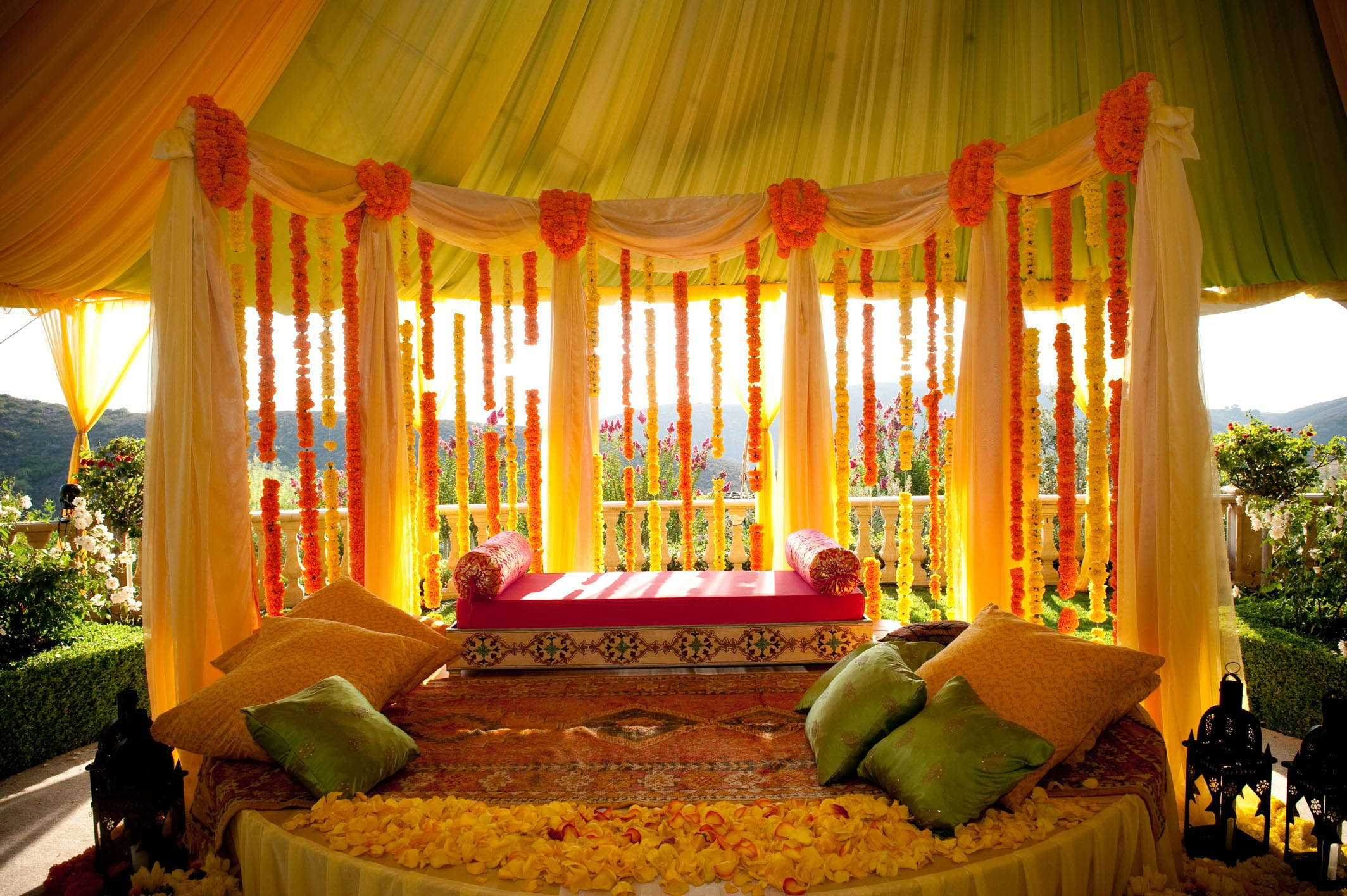 Mumbai, wedding mandap, orange marigold garlands, Full HD Desktop Wallpaper
