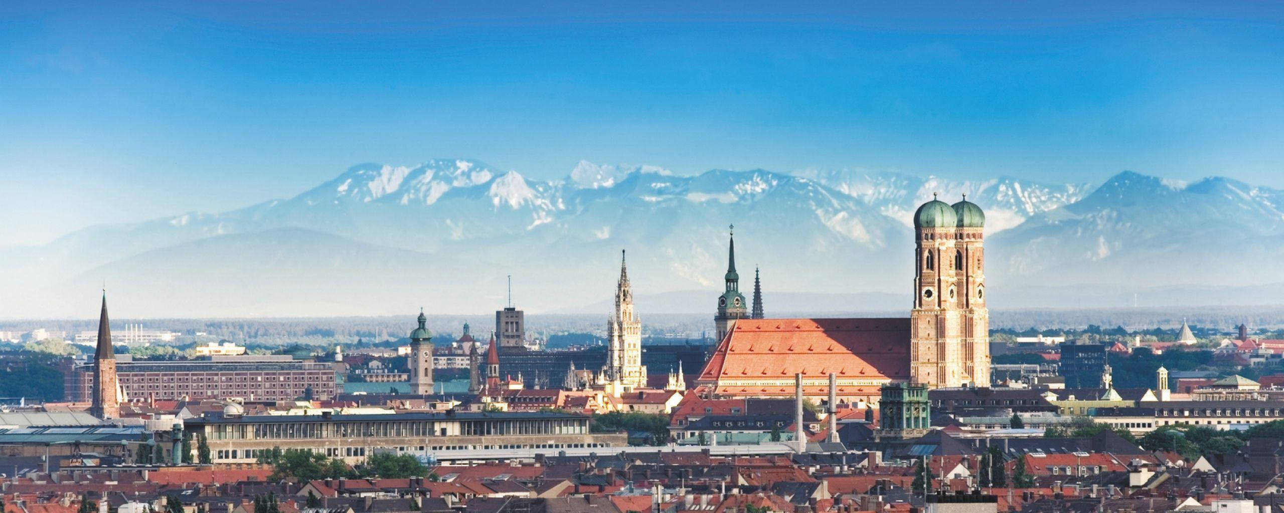Munich, historic churches, red rooftops, 2K Desktop Wallpaper