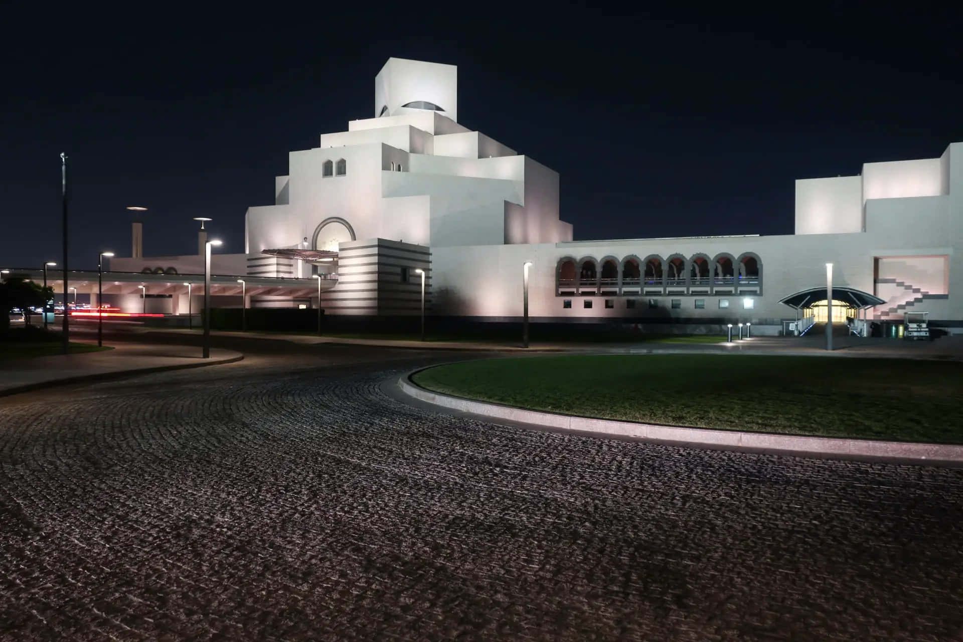 Museum Of Islamic Art, black night sky, modern white building, Full HD Desktop Wallpaper