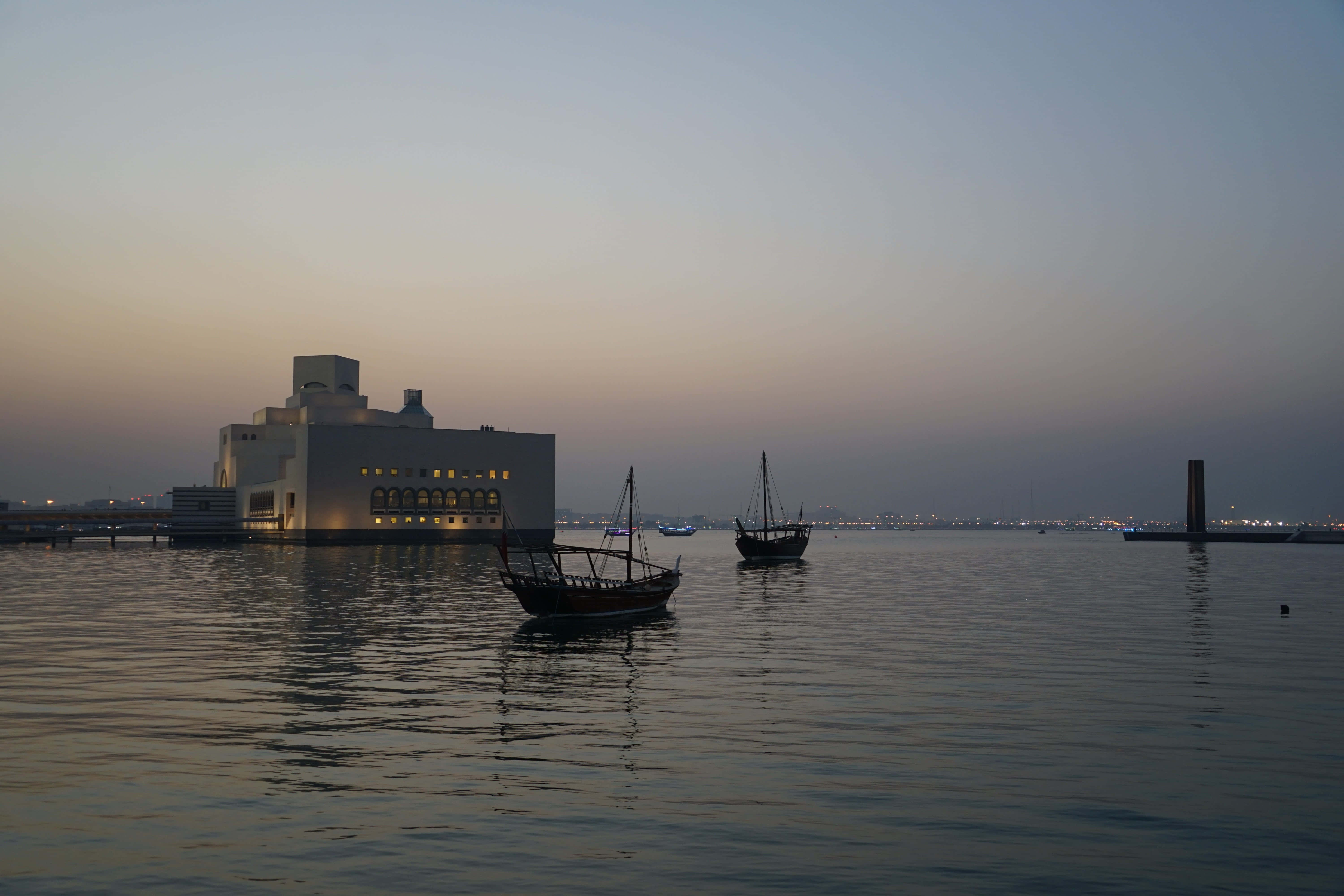 Museum Of Islamic Art, dhow boats, dusk, 5K Desktop Wallpaper