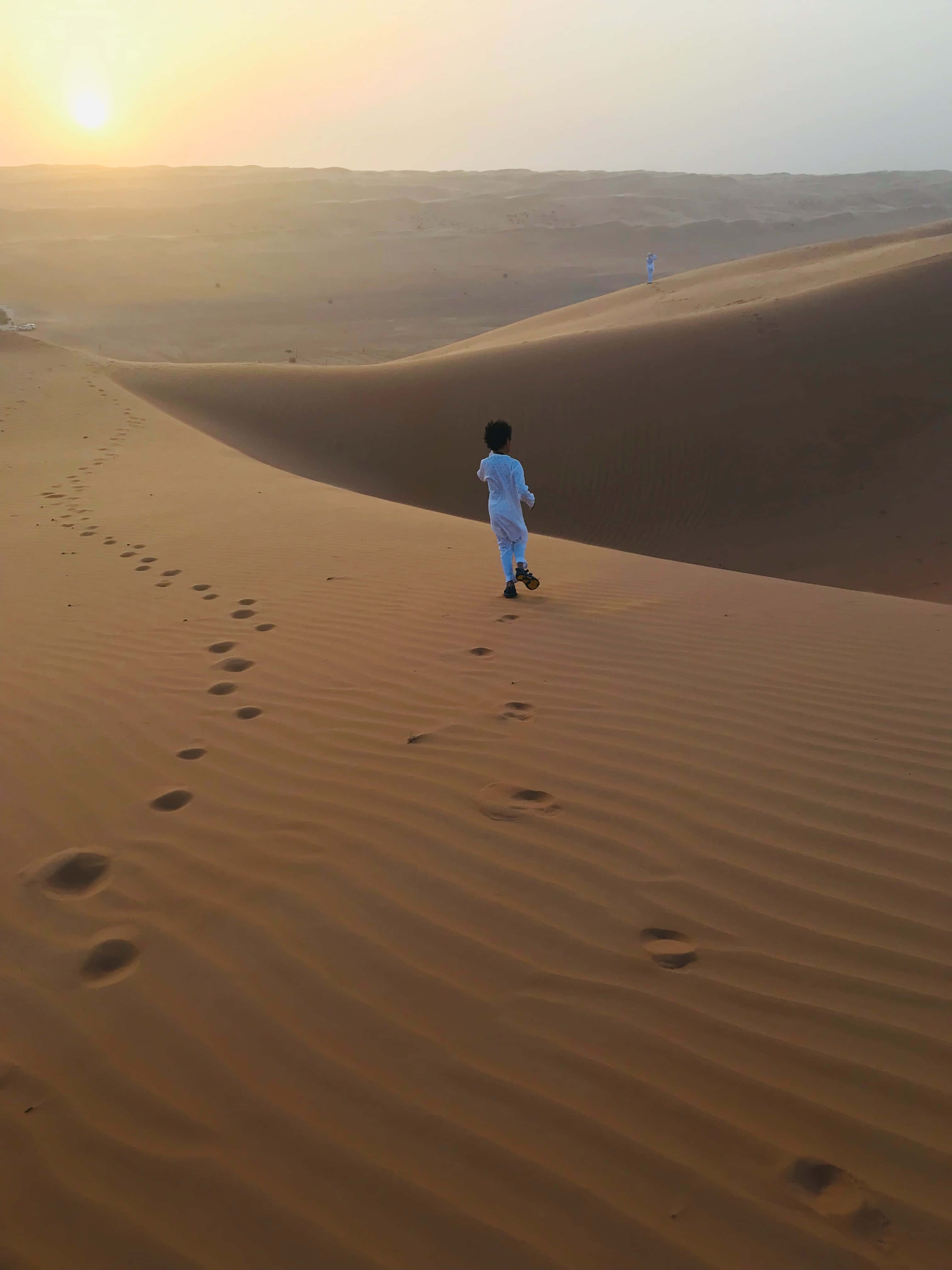 Muslim Boy, desert, golden desert dunes, 4K Phone Wallpaper