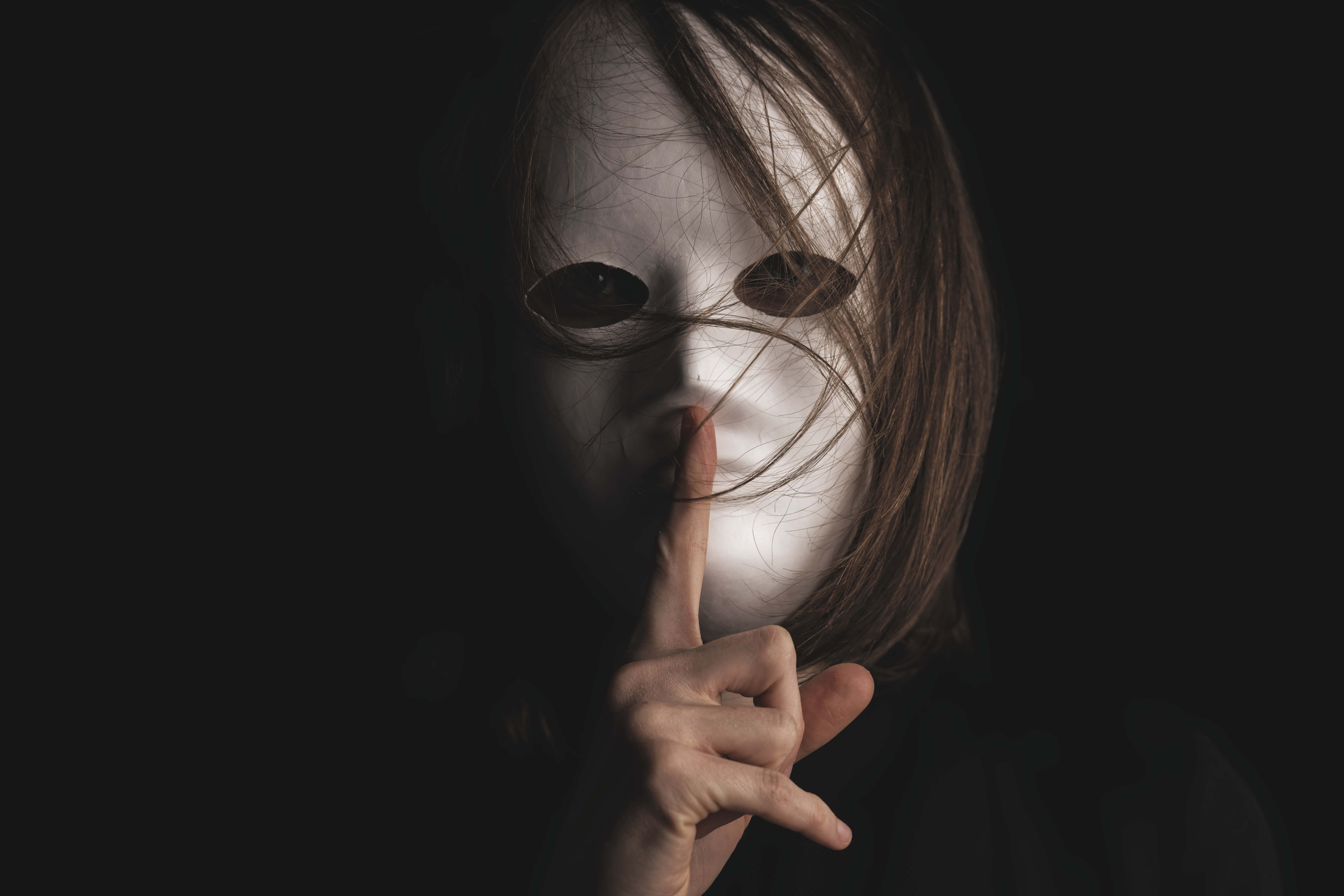 Mute, white mask, dark eyes, 8K Desktop Wallpaper
