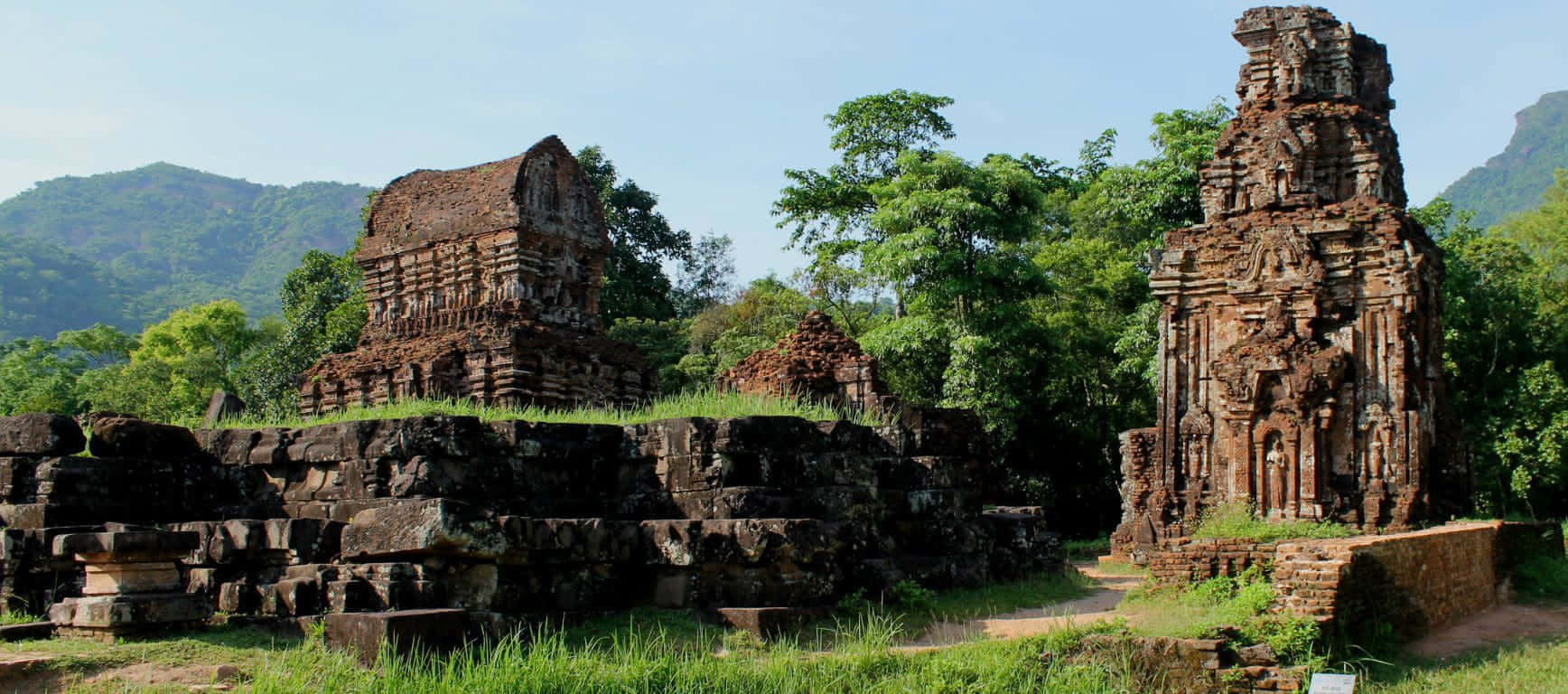 My Son Sanctuary, ancient stone temple ruins, intricate carvings, HD Desktop Wallpaper