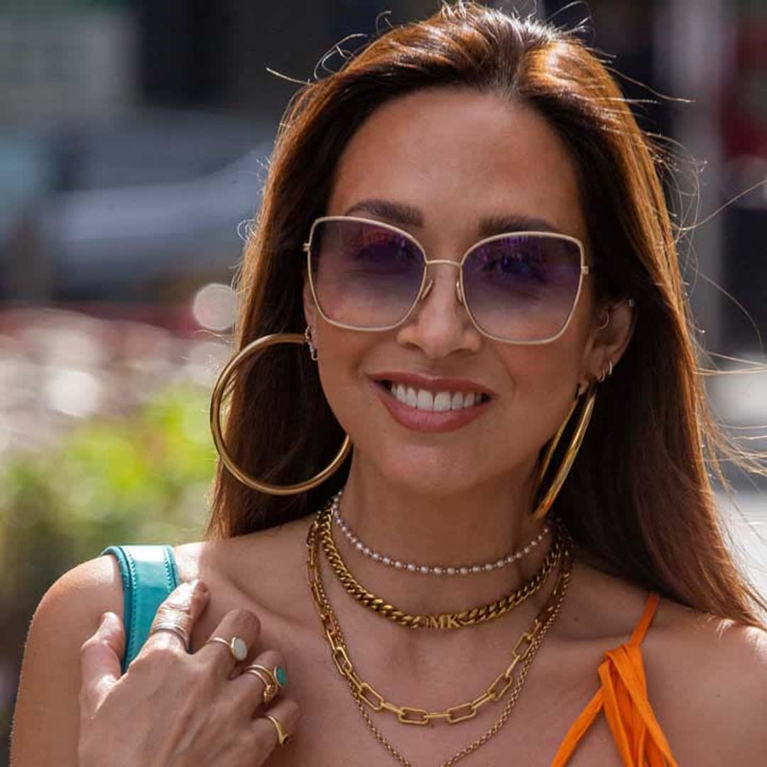 Myleene Klass, sunny smile, oversized sunglasses, SD Desktop Wallpaper