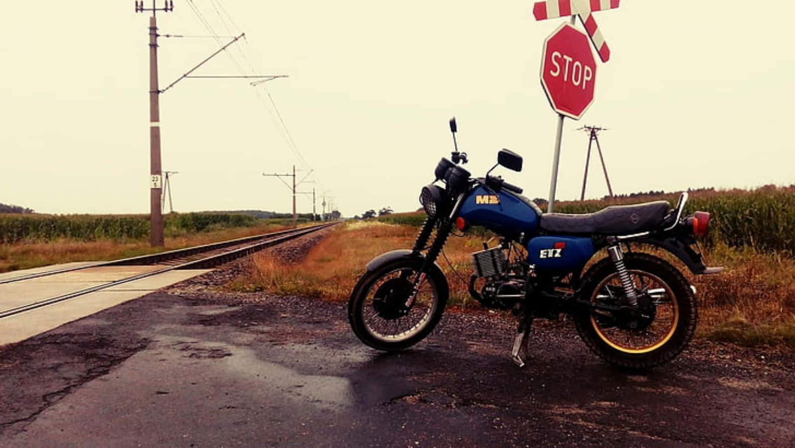 M Z_ E T Z_ Motorcycle, railroad crossing, red stop sign, HD Desktop Wallpaper