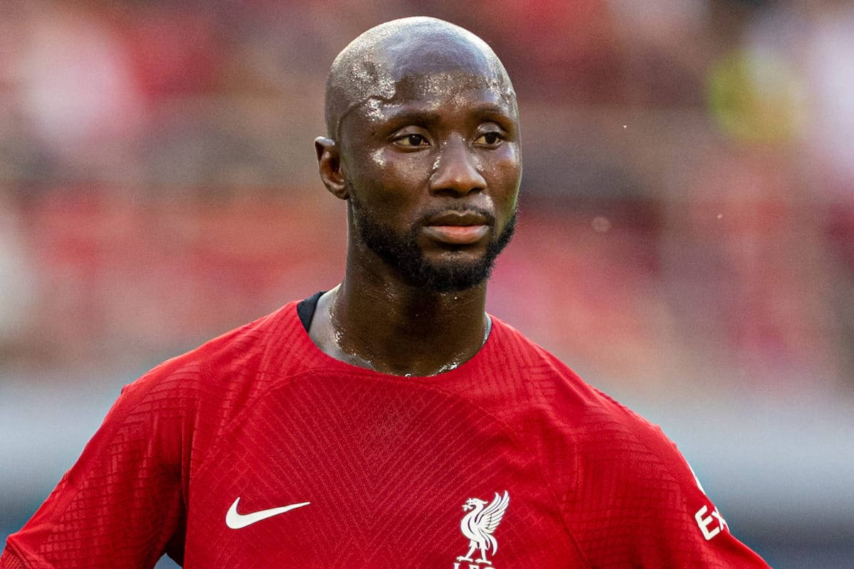 Naby Keita, red Liverpool jersey, bright daylight, SD Desktop Wallpaper
