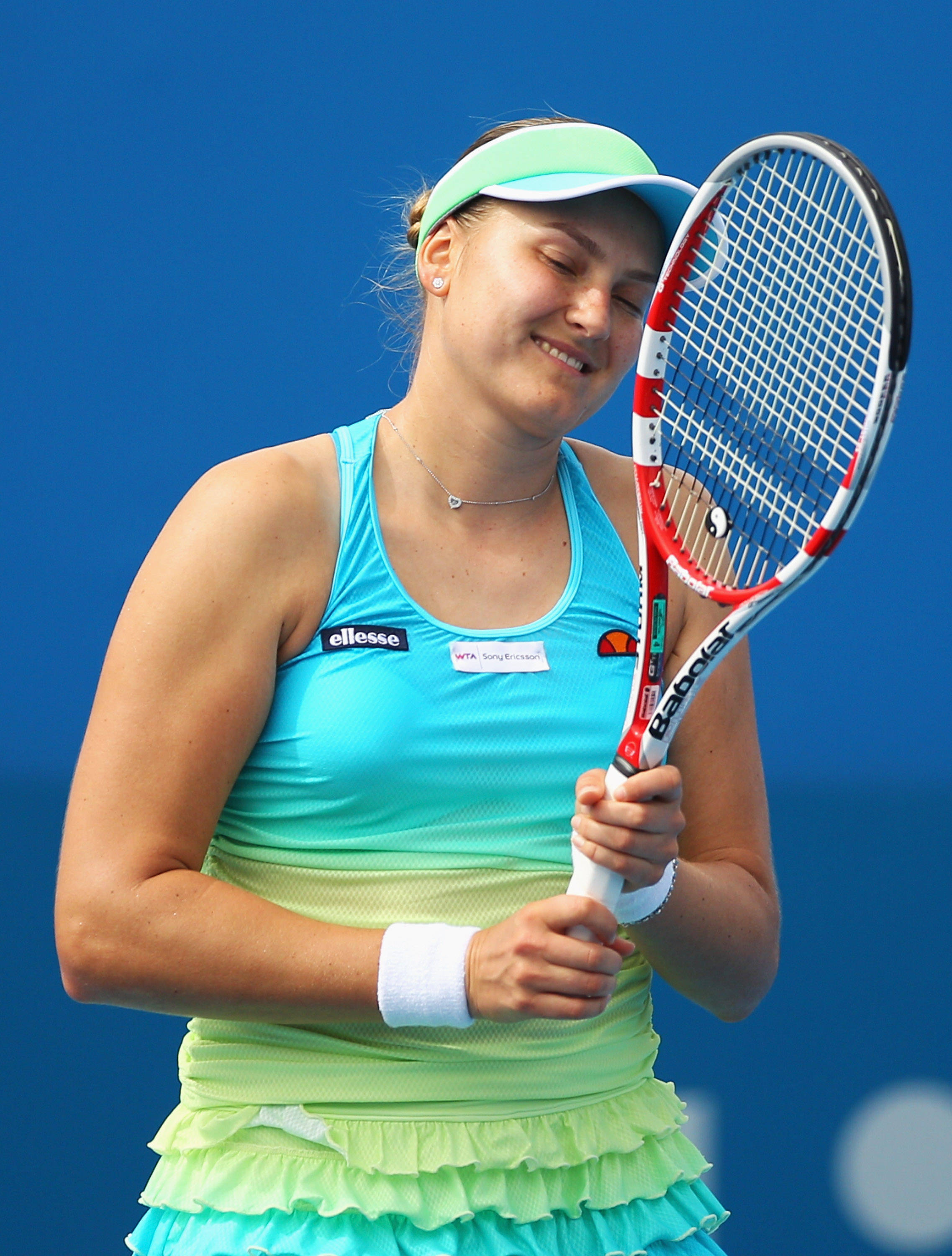 Nadia Petrova, turquoise and lime green outfit, racket, 2K Phone Wallpaper