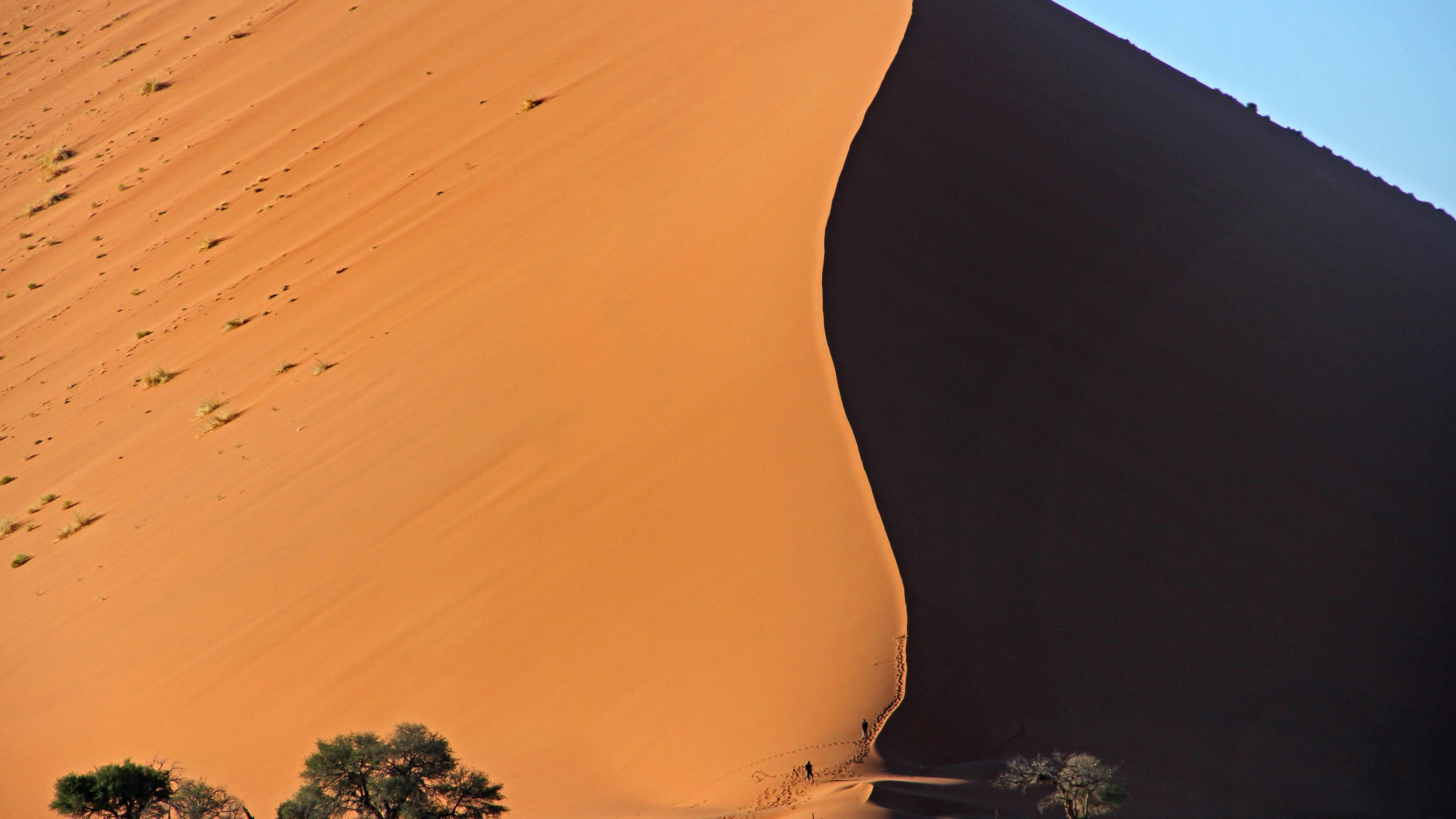 Namibia, orange sand dune, bright sun, 4K Desktop Wallpaper