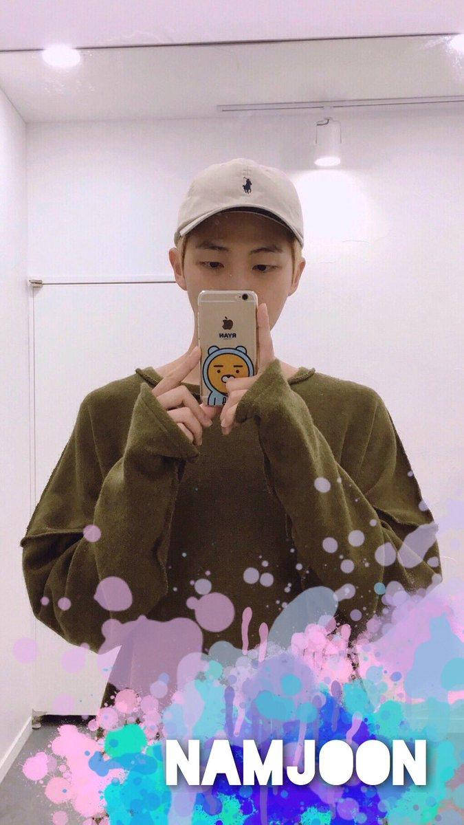 Namjoon, mirror selfie, beige cap, SD Phone Wallpaper