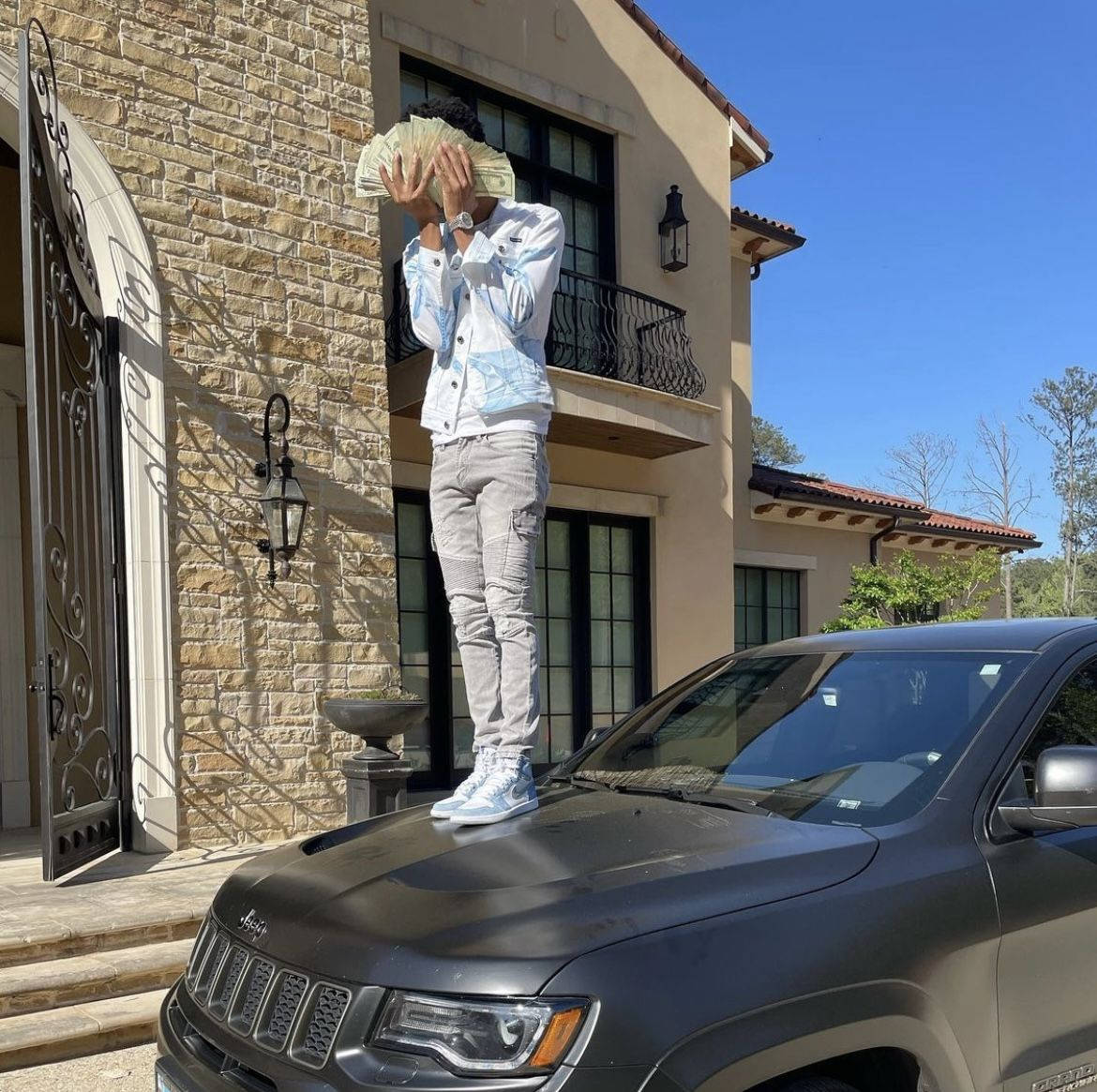 Nardo Wick, black Jeep, luxury stone mansion, SD Desktop Wallpaper