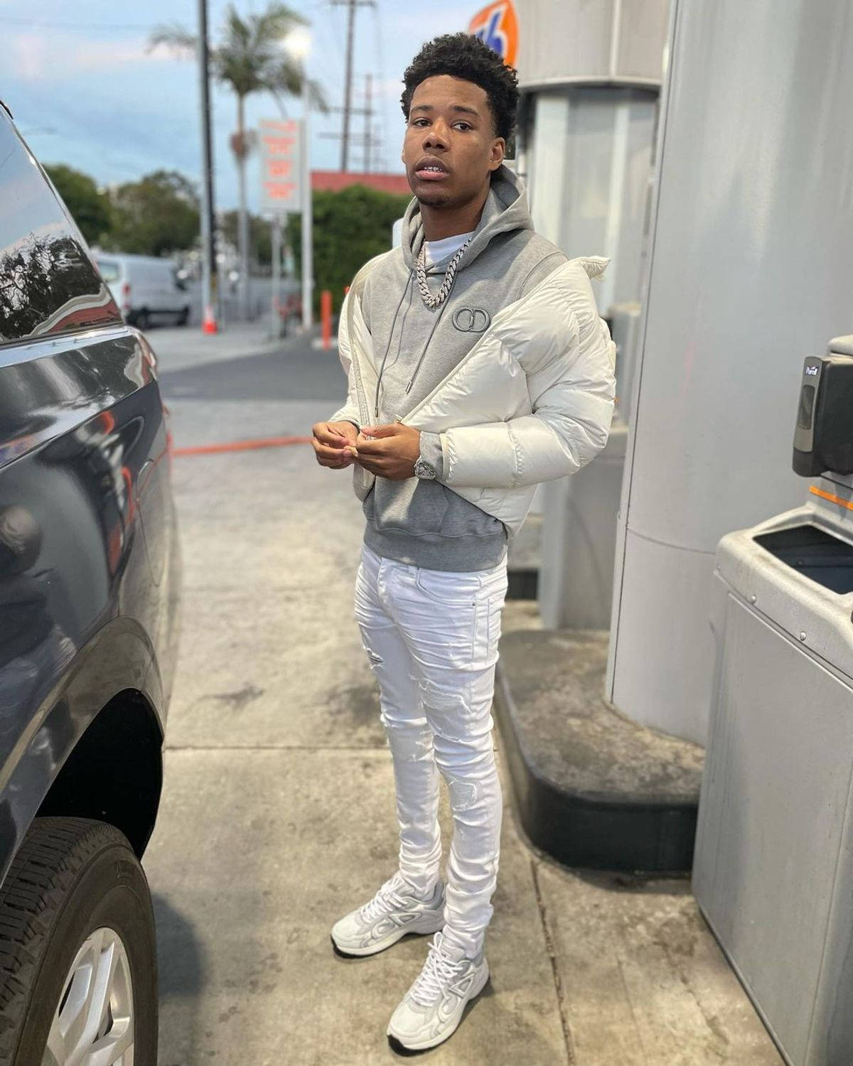 Nardo Wick, white pants, puffer jacket, HD Phone Wallpaper