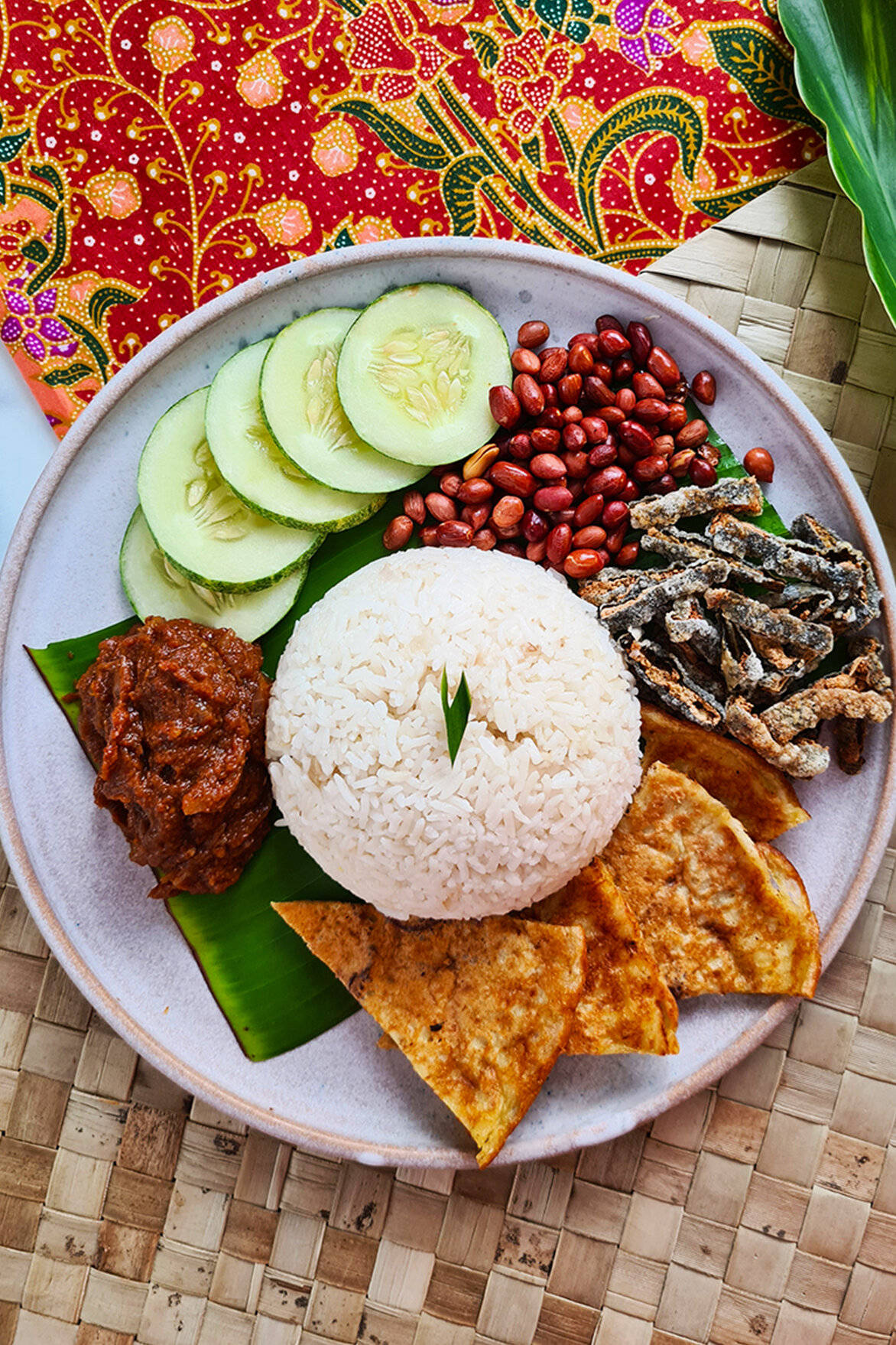 nasi lemak, cucumber, peanuts, HD Phone Wallpaper