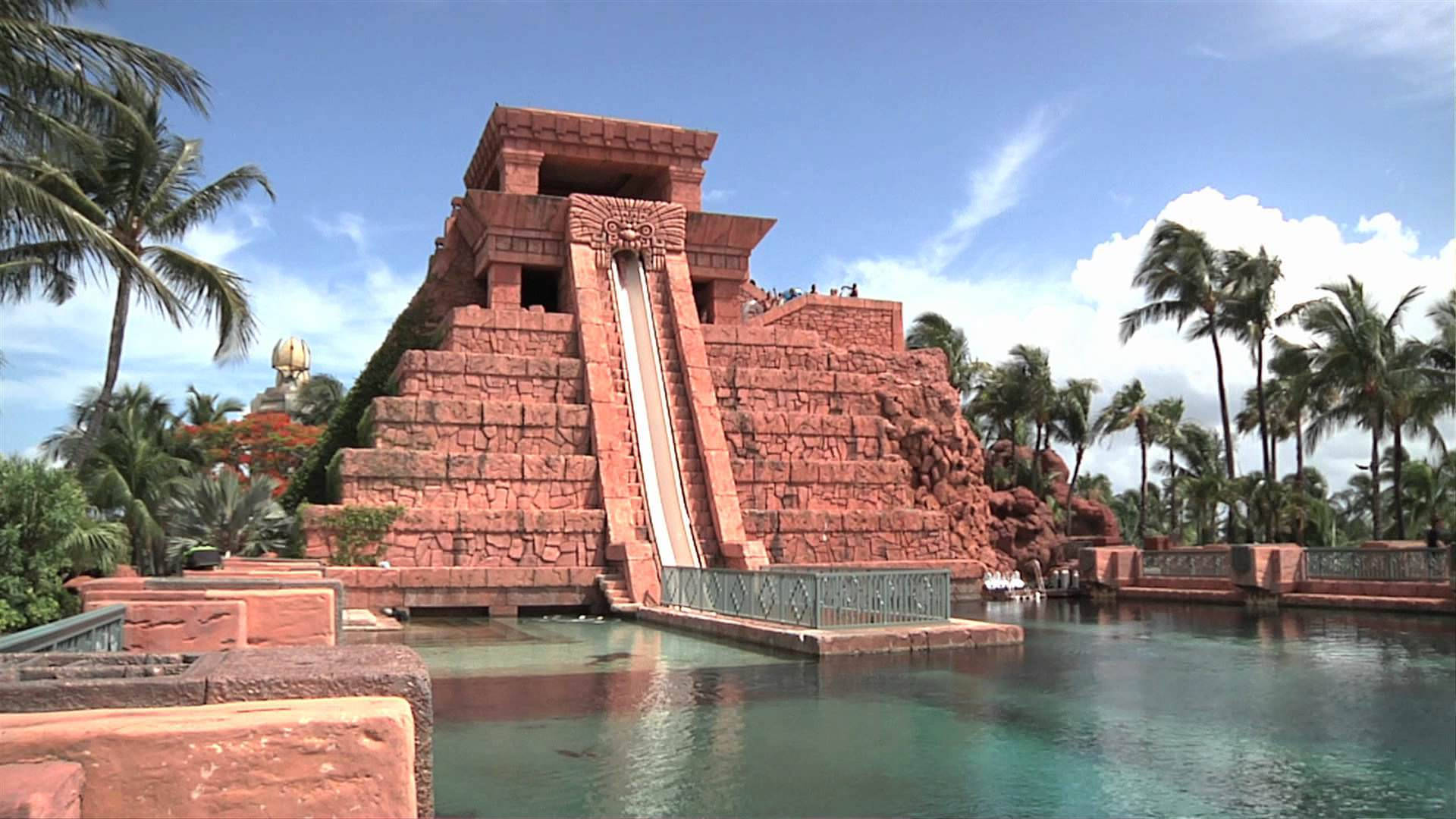 Nassau Bahamas, pyramid slide, red stone pyramid, Full HD Desktop Wallpaper