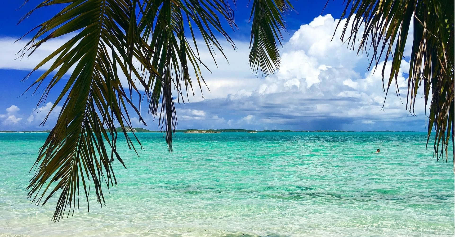 Bahamas, turquoise tropical beach, bright blue sky, Full HD Desktop Wallpaper