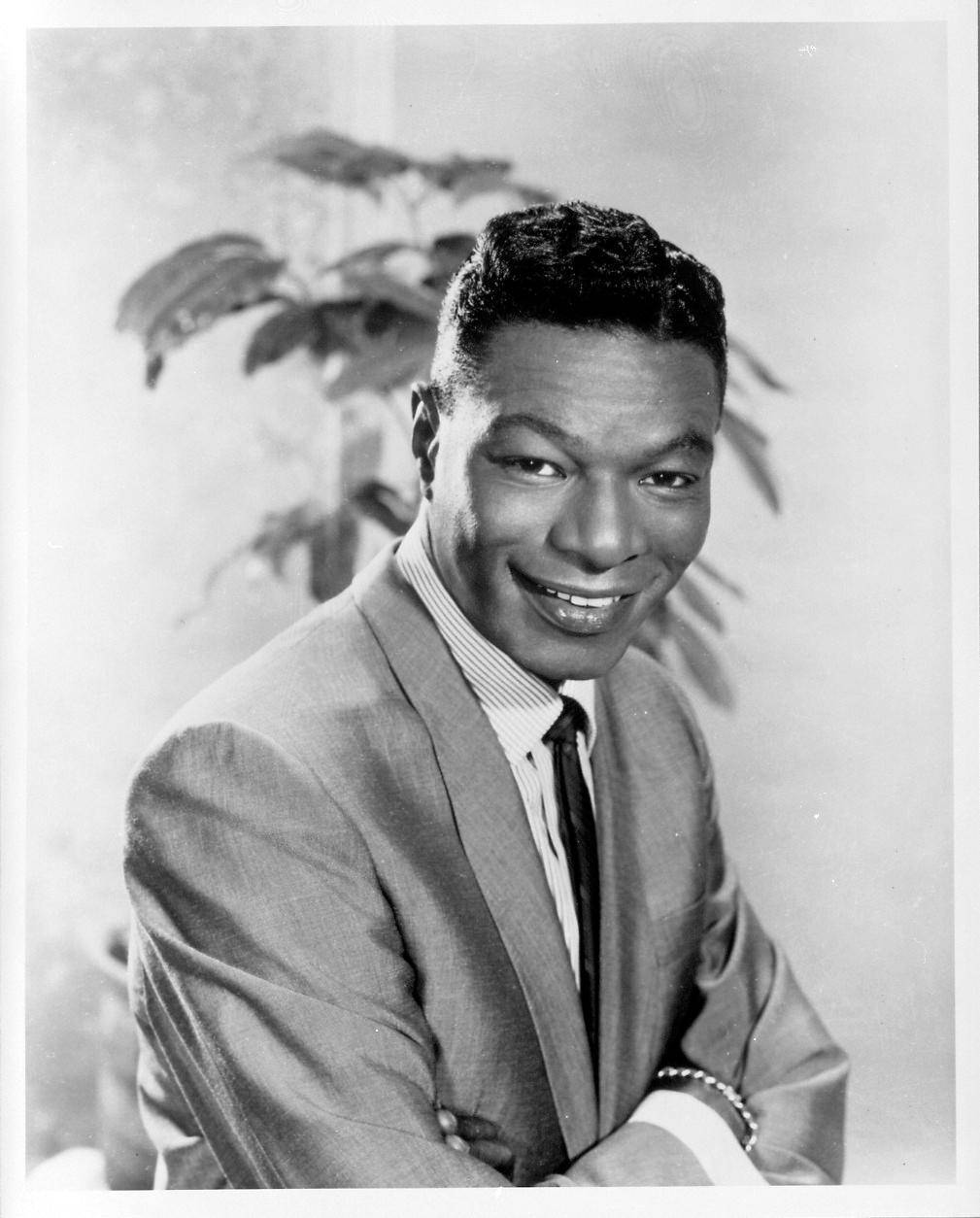 Nat King Cole, suit, arms crossed, SD Phone Wallpaper