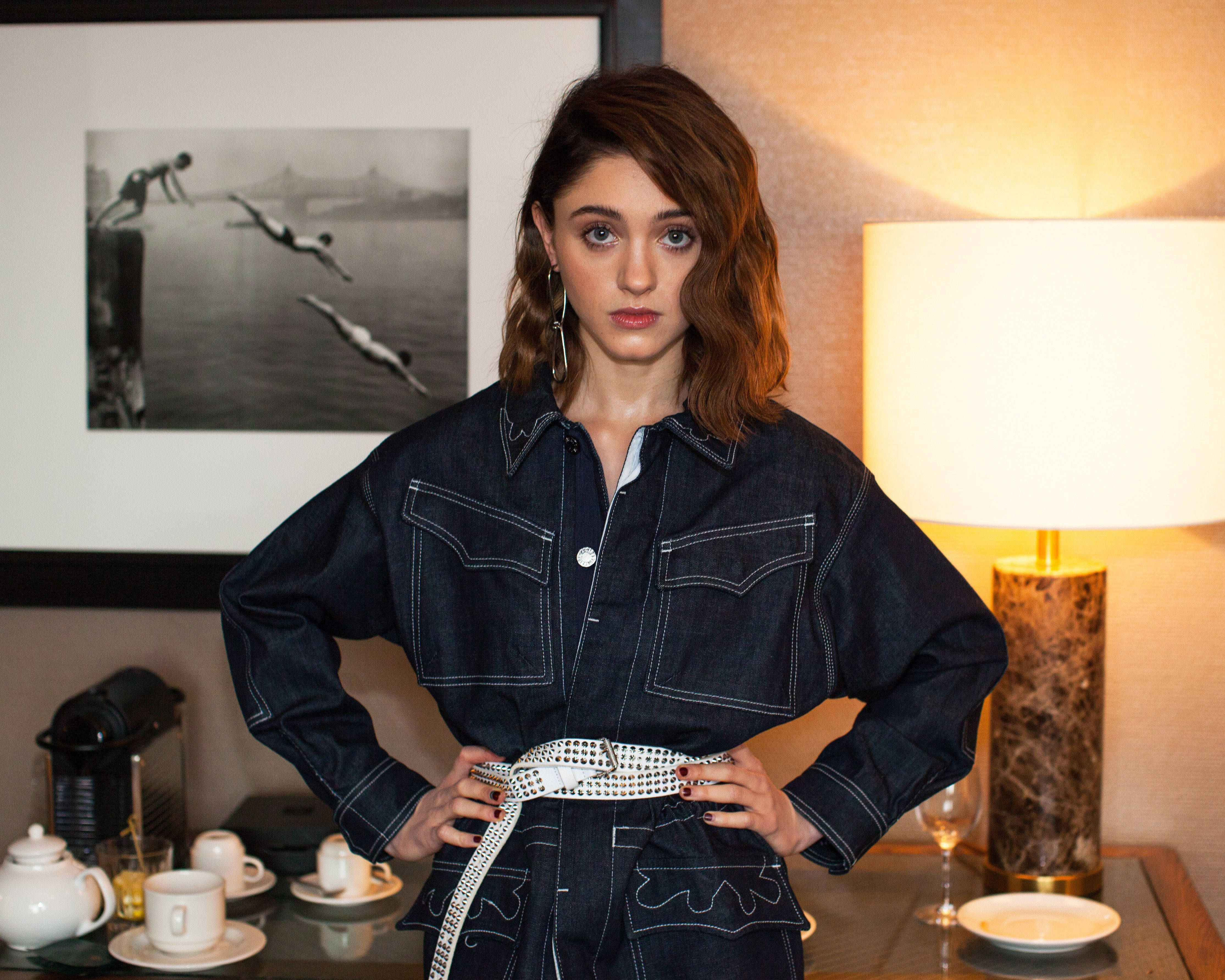 Natalia Dyer, denim jacket, studded belt, 4K Desktop Wallpaper