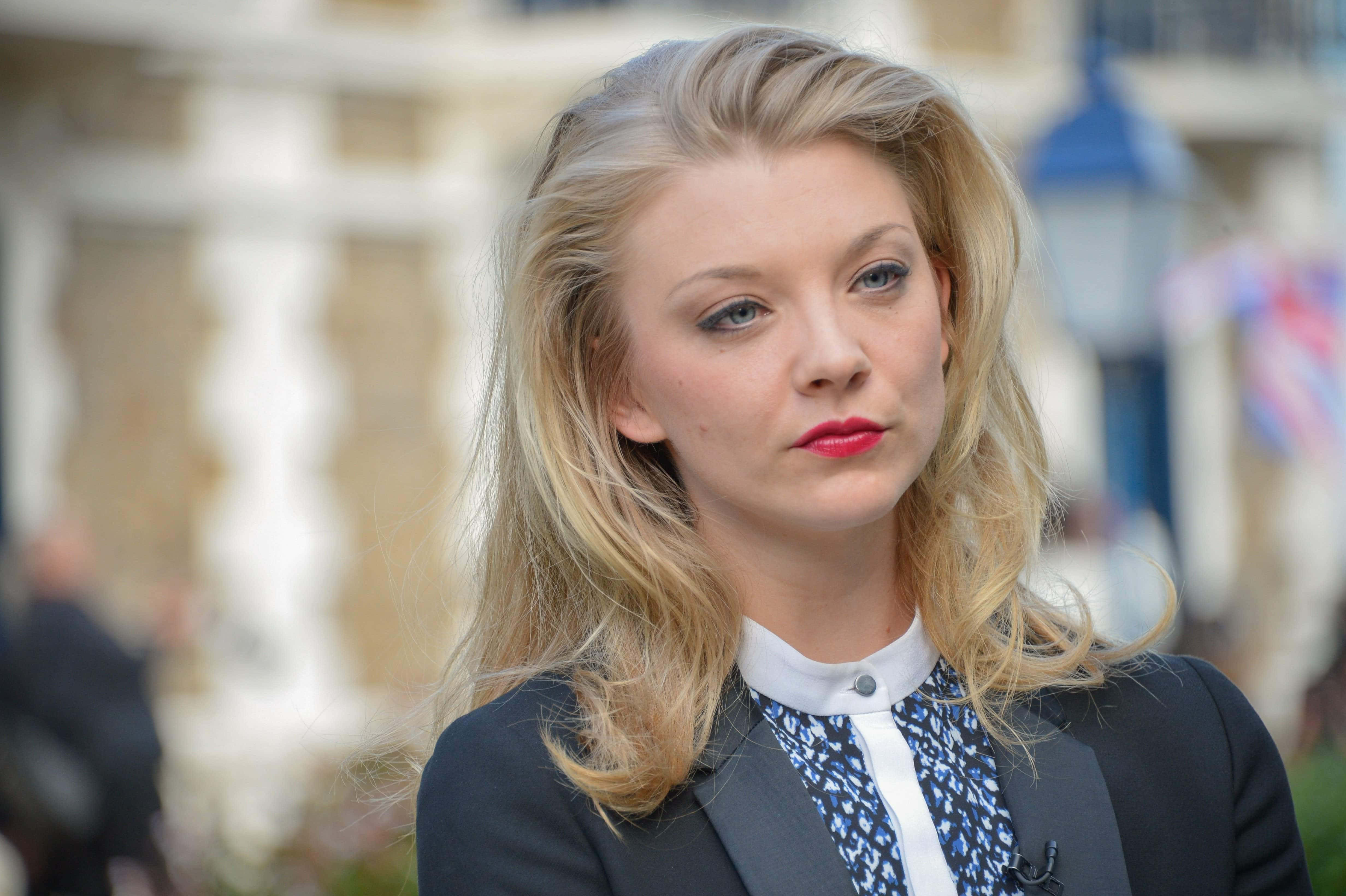 Natalie Dormer, blonde woman, red lips, 4K Desktop Wallpaper