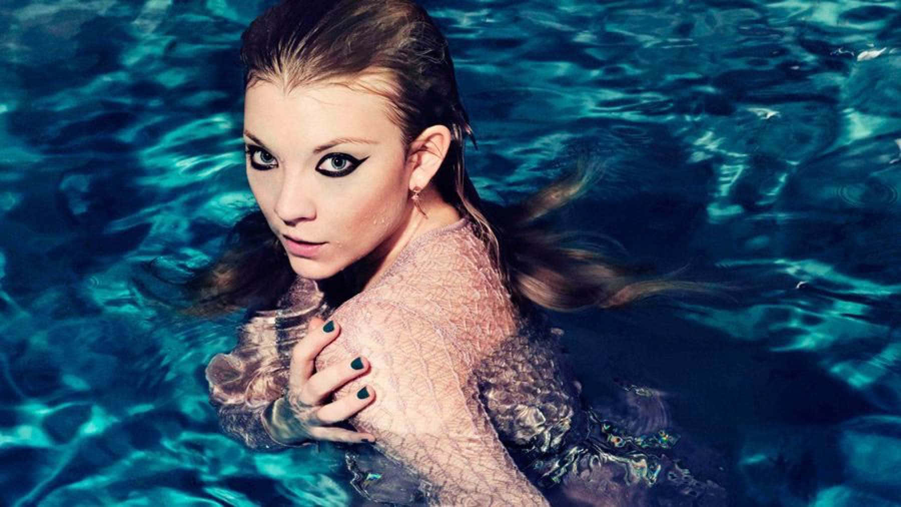 Natalie Dormer, turquoise pool, dark makeup, HD Desktop Wallpaper