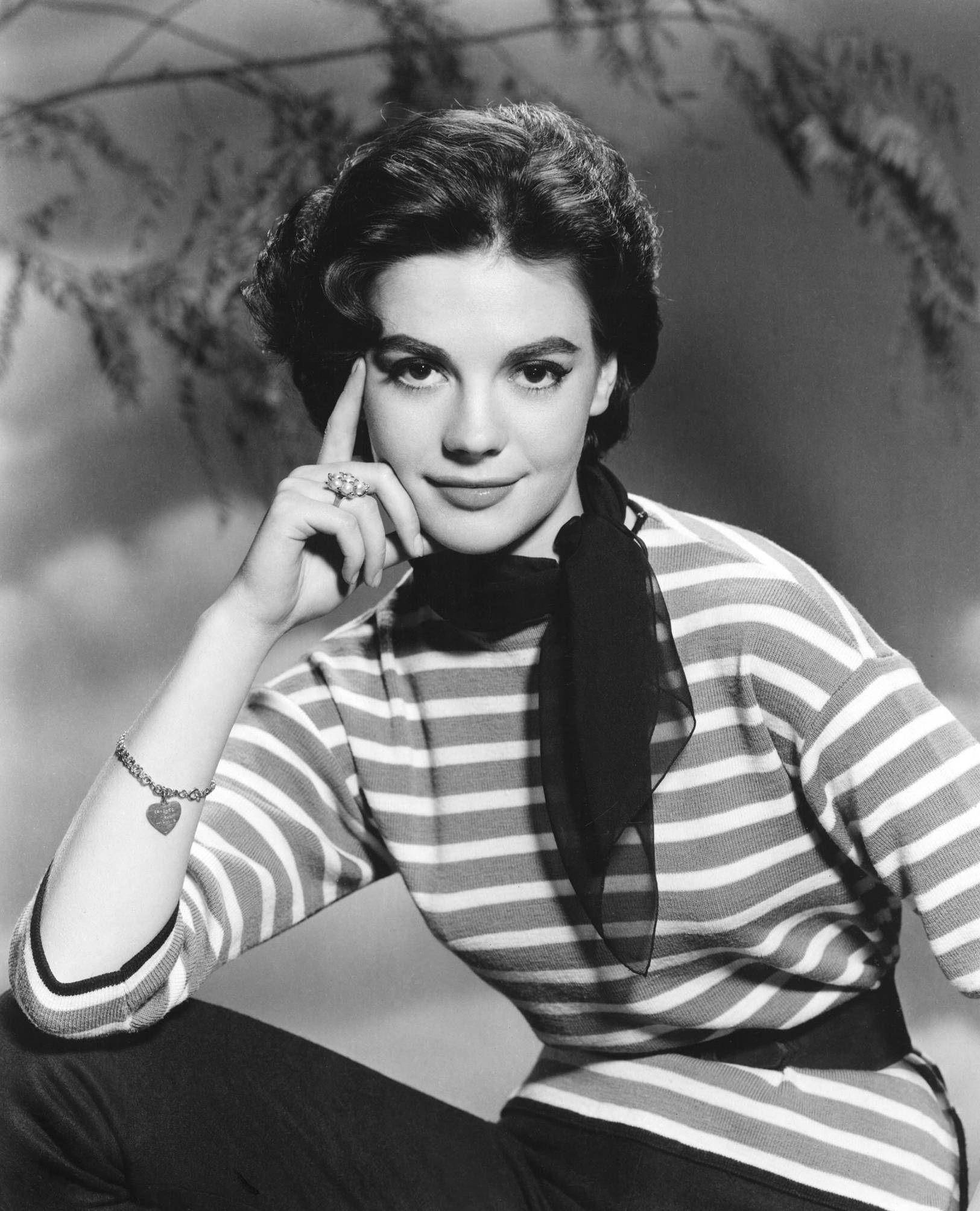 Natalie Wood, striped shirt, black and white portrait, Full HD Phone Wallpaper