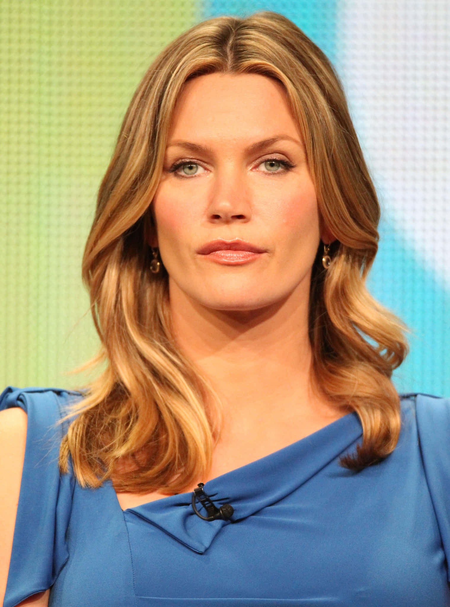Natasha Henstridge, blonde wavy hair, green eyes, Full HD Phone Wallpaper