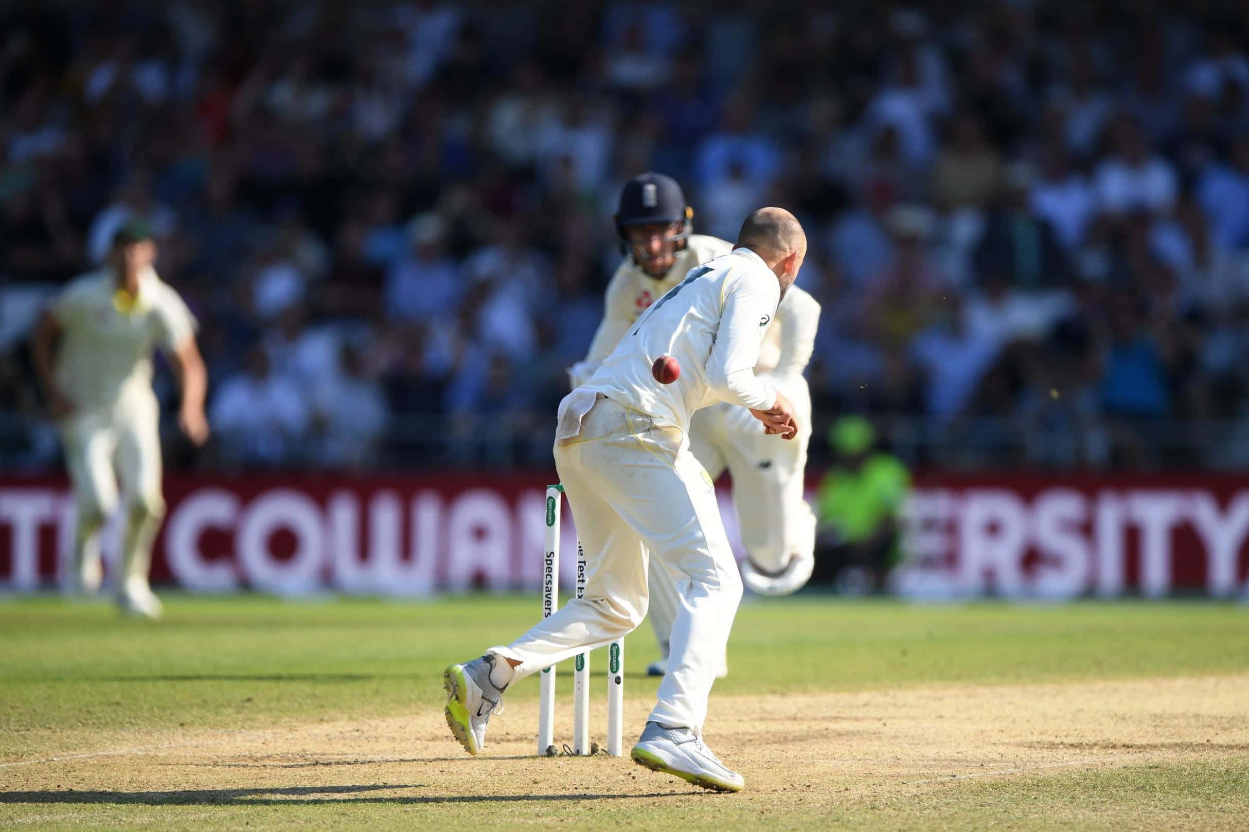 Nathan Lyon, cricket bowler, white uniform, Full HD Desktop Wallpaper