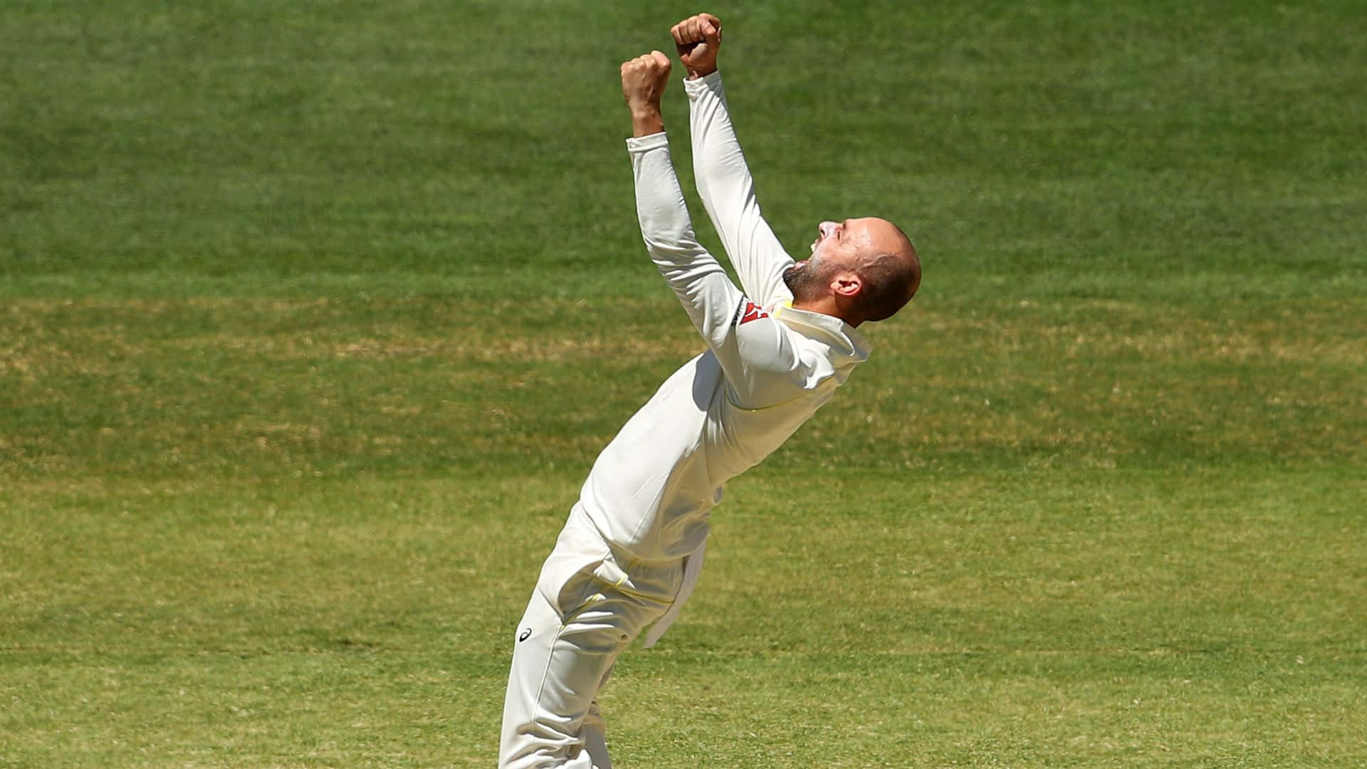 Nathan Lyon, cricket player, white uniform, Full HD Desktop Wallpaper