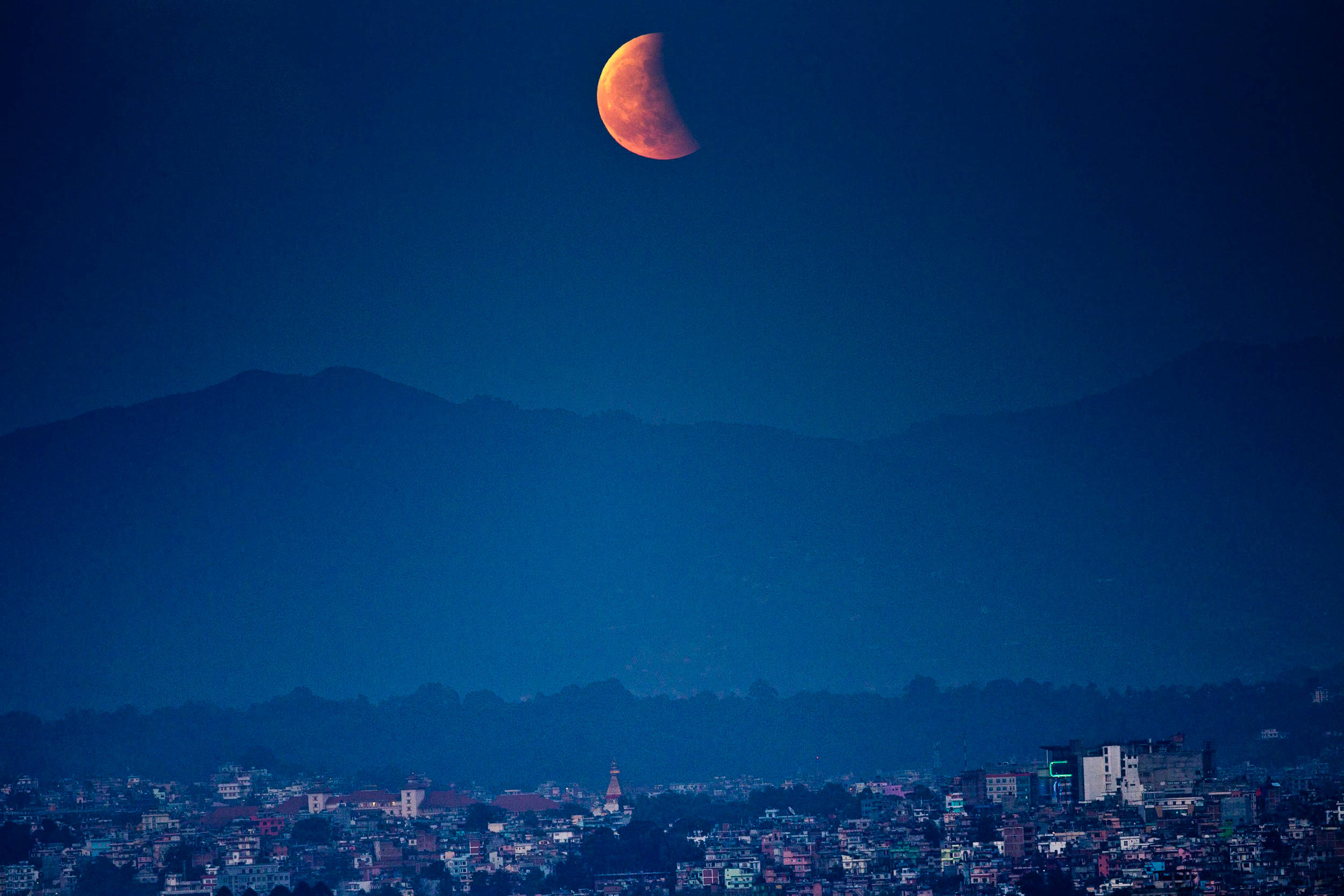 National Geographic, blood moon, crescent moon, Full HD Desktop Wallpaper