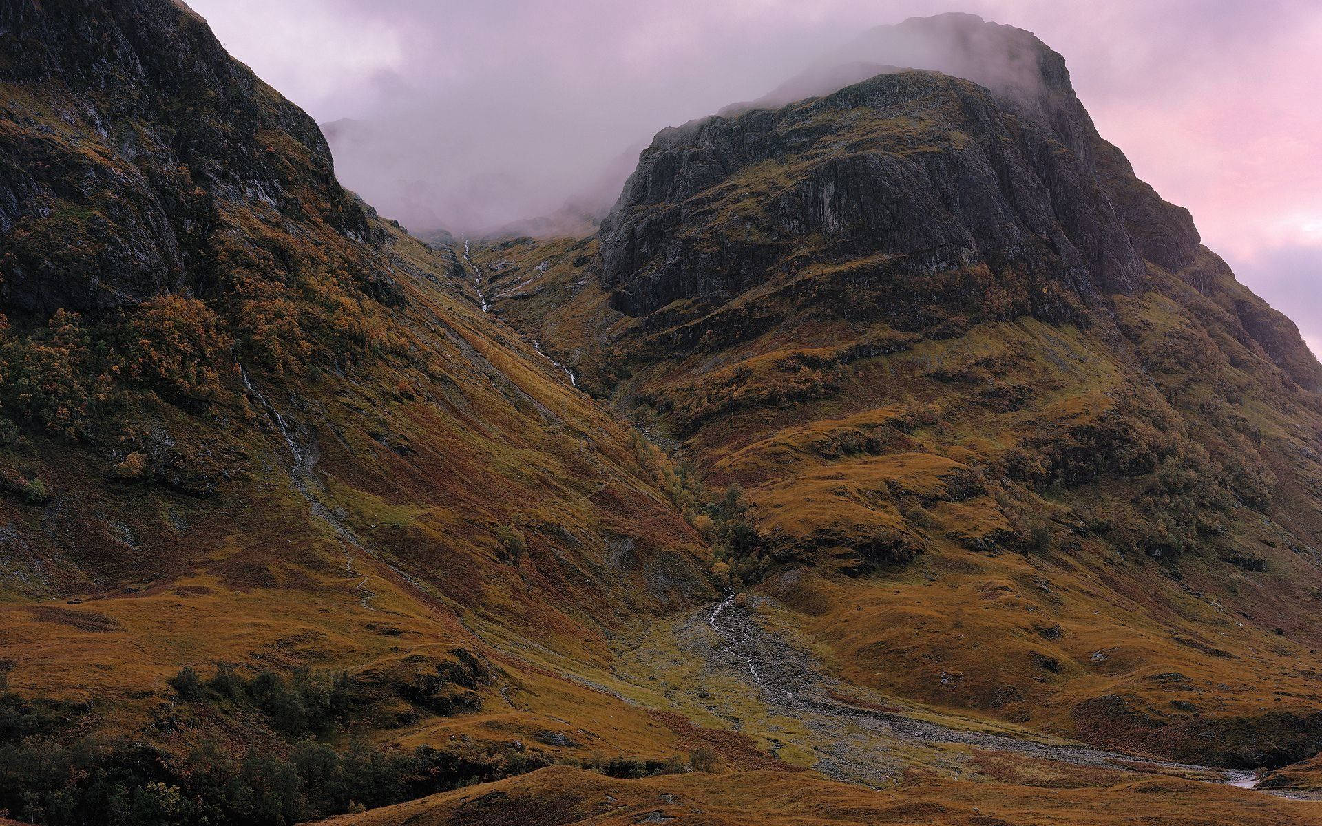 brown scotland, misty autumn mountains, golden slopes, Full HD Desktop Wallpaper