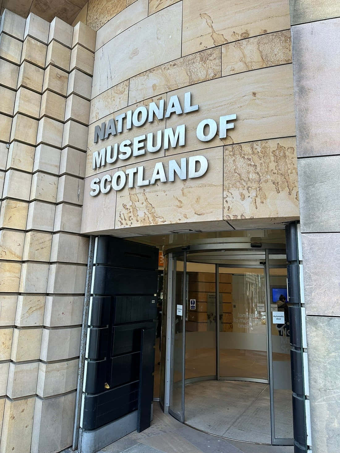 National Museum Of Scotland, modern stone facade, revolving glass door, HD Phone Wallpaper