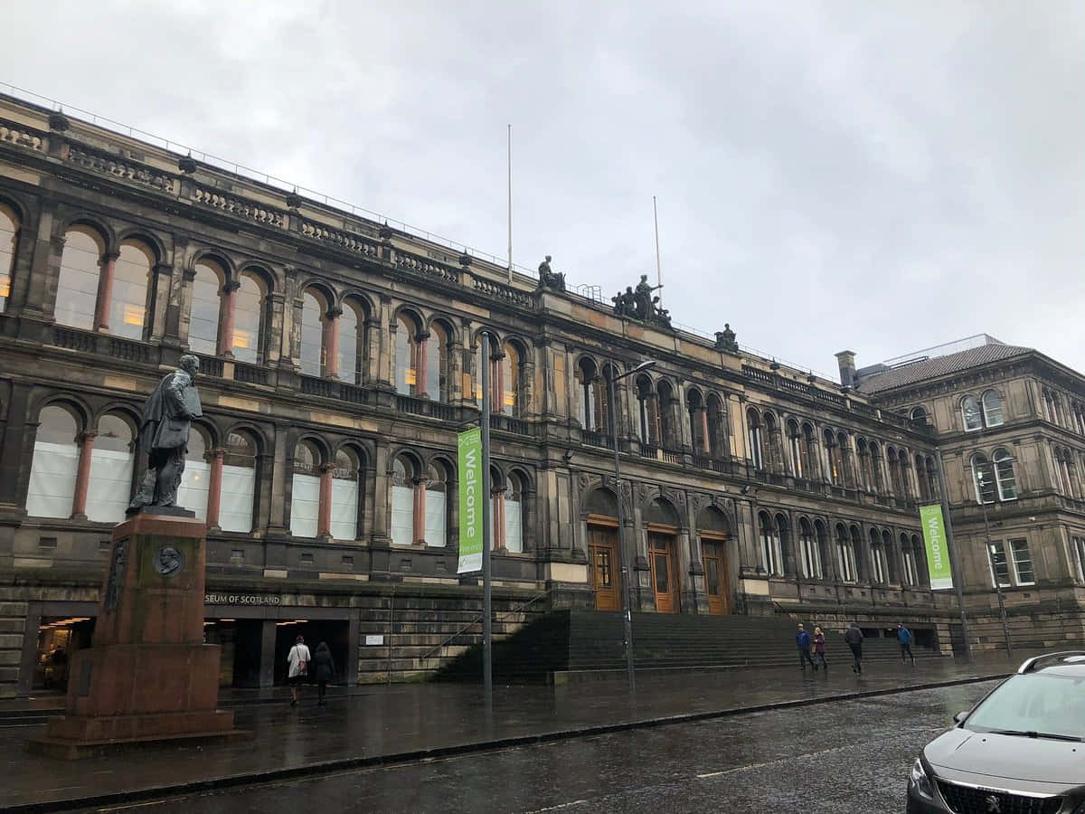 National Museum Of Scotland, arched windows, statues, SD Desktop Wallpaper
