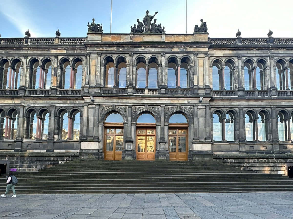 National Museum Of Scotland, arched windows, statues, SD Desktop Wallpaper