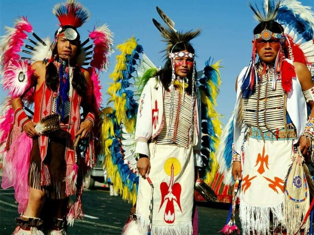 Native American, ceremonial regalia, feather headdresses, SD Desktop Wallpaper