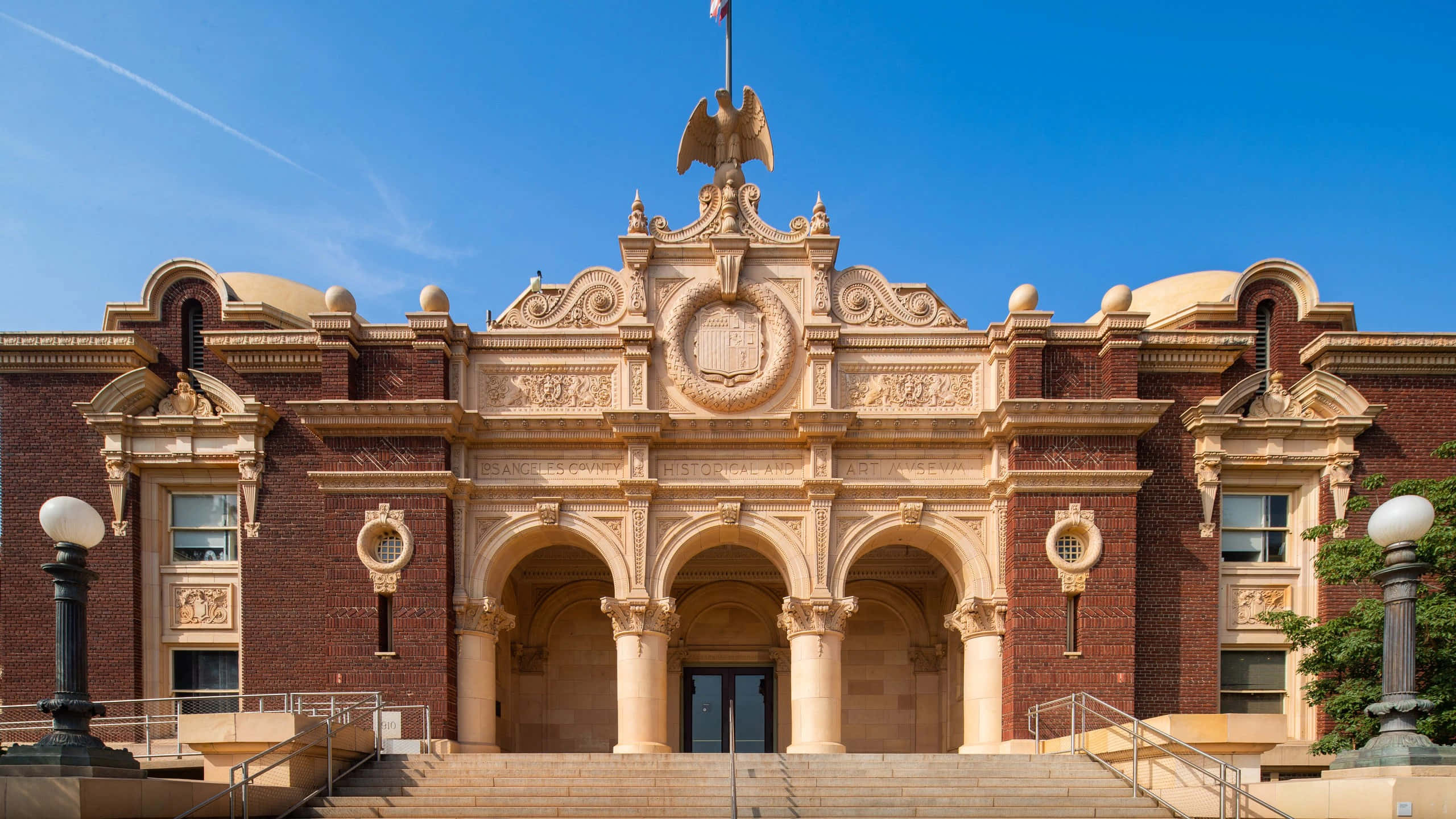 Natural History Museum Los Angeles, facade, ornate stone facade, 2K Desktop Wallpaper